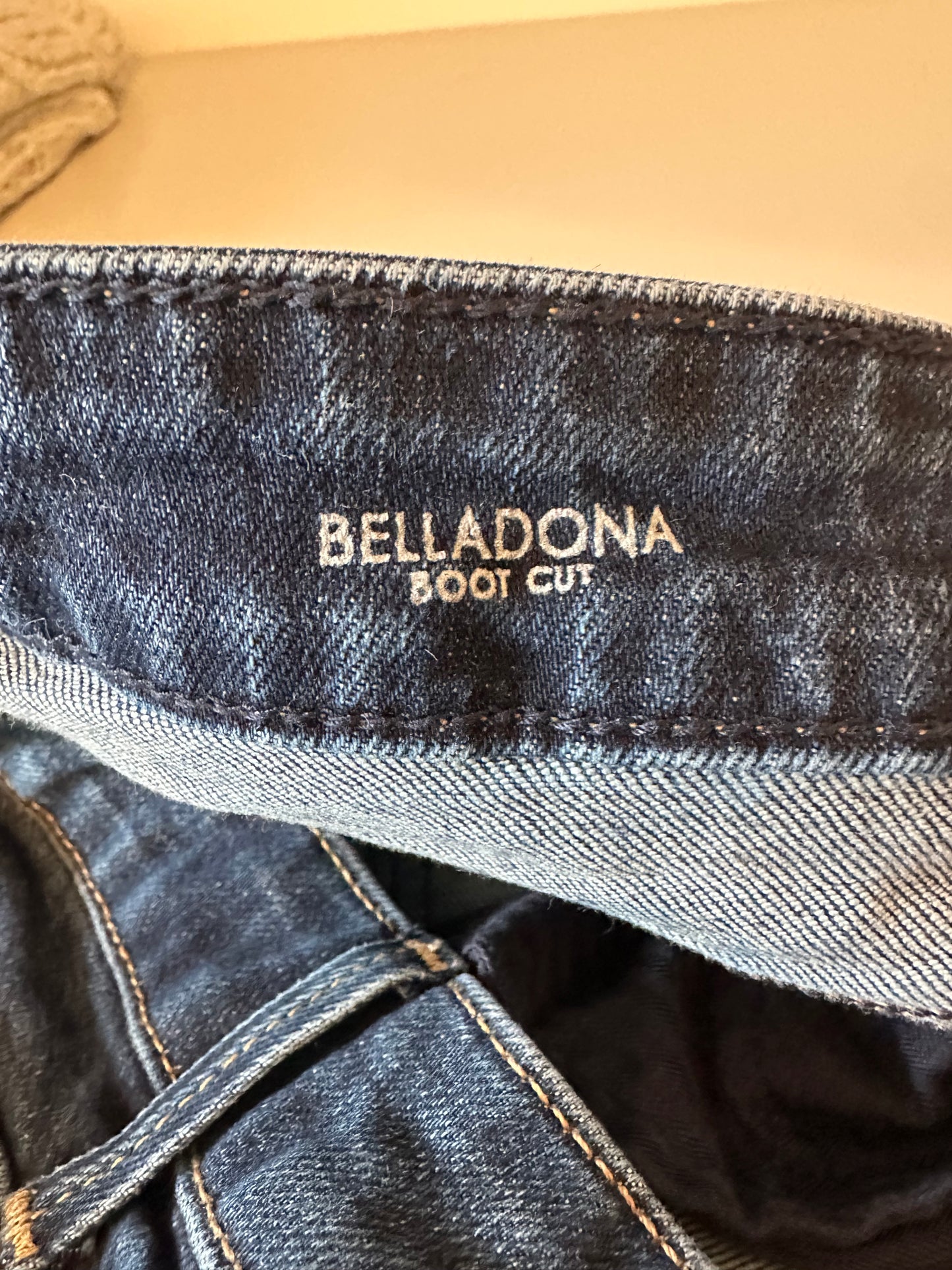 Fidelity Denim Belladona Bootcut Jeans in Dark Wash Blue | Size 28