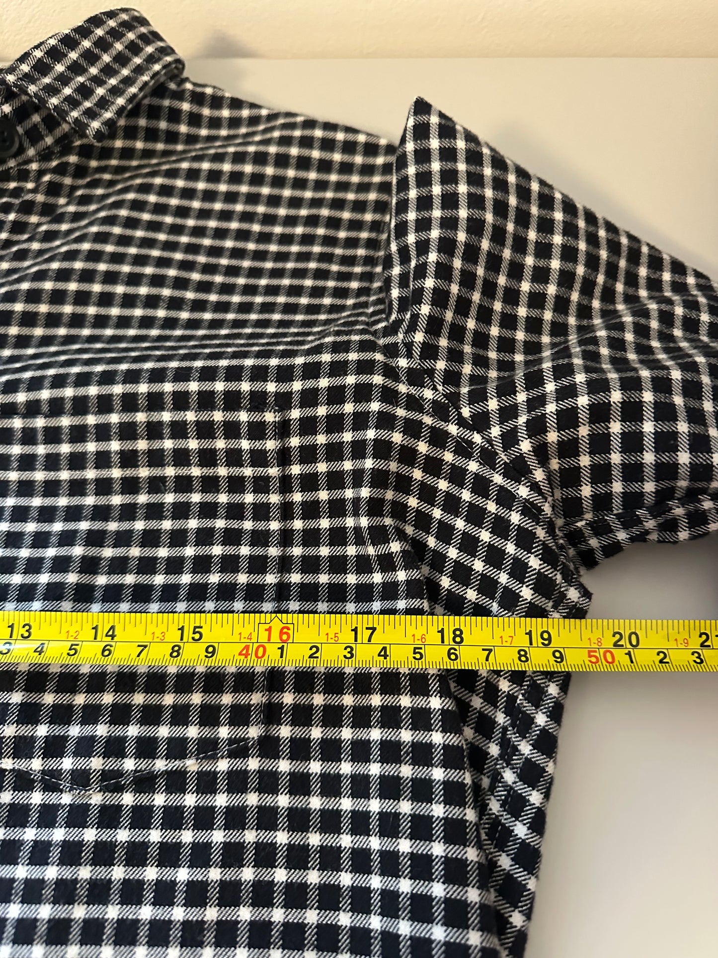 Tradlands Flannel Button Down Shirt | Size Small