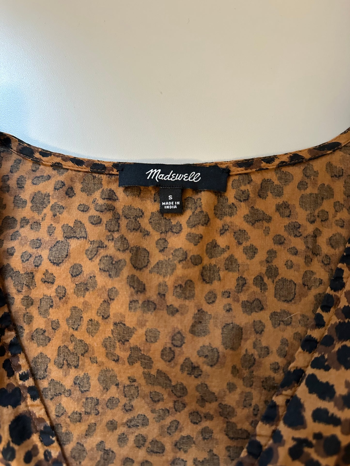Madewell Flutter-Sleeve Wrap Mini Dress in Painted Leopard | Size Small