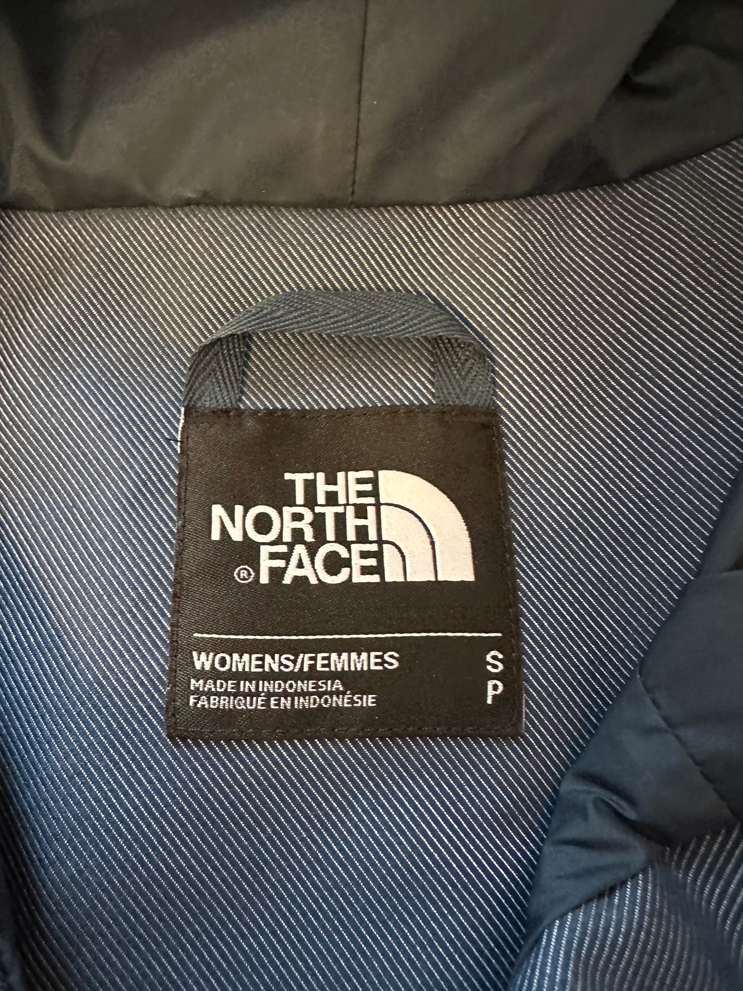 The North Face Dry Vent Jean and Mustard Hooded Pullover Windbreaker | Small