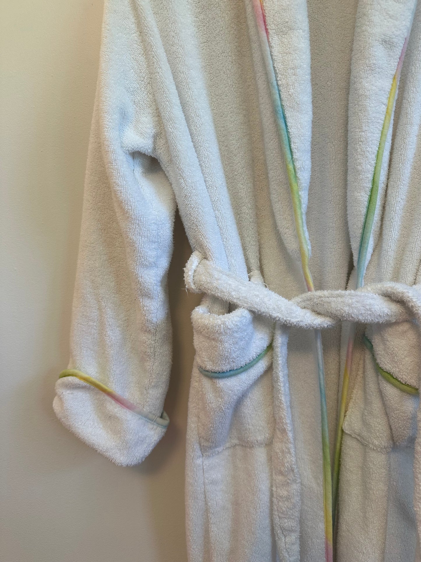Hill House Home Hotel Robe in White Terry Cloth and Rainbow Trim | Size S/M