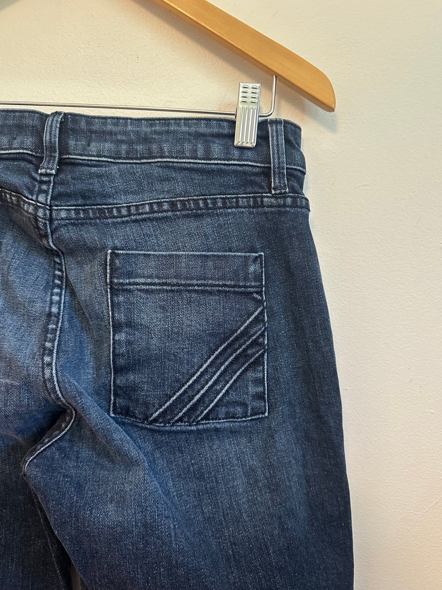 Fidelity Denim Magnolia Retro Wide Leg Jeans in Dark Indigo | Size 29