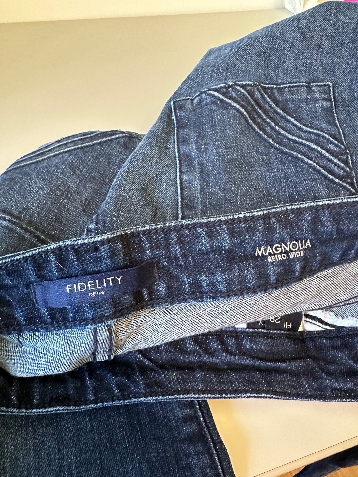 Fidelity Denim Magnolia Retro Wide Leg Jeans in Dark Indigo | Size 29