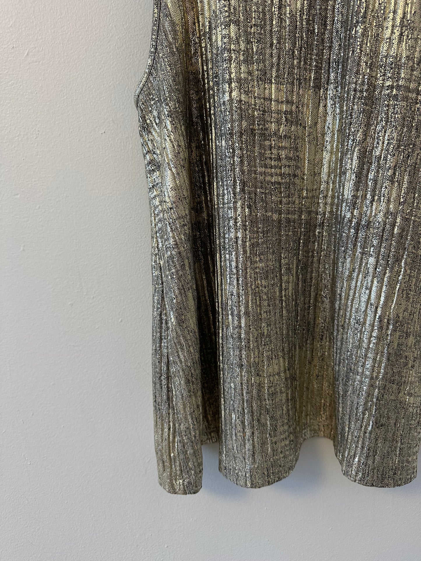 Anthropologie Moulinette Soeurs Shine On Metallic Gold High Neck Tank | Size Small