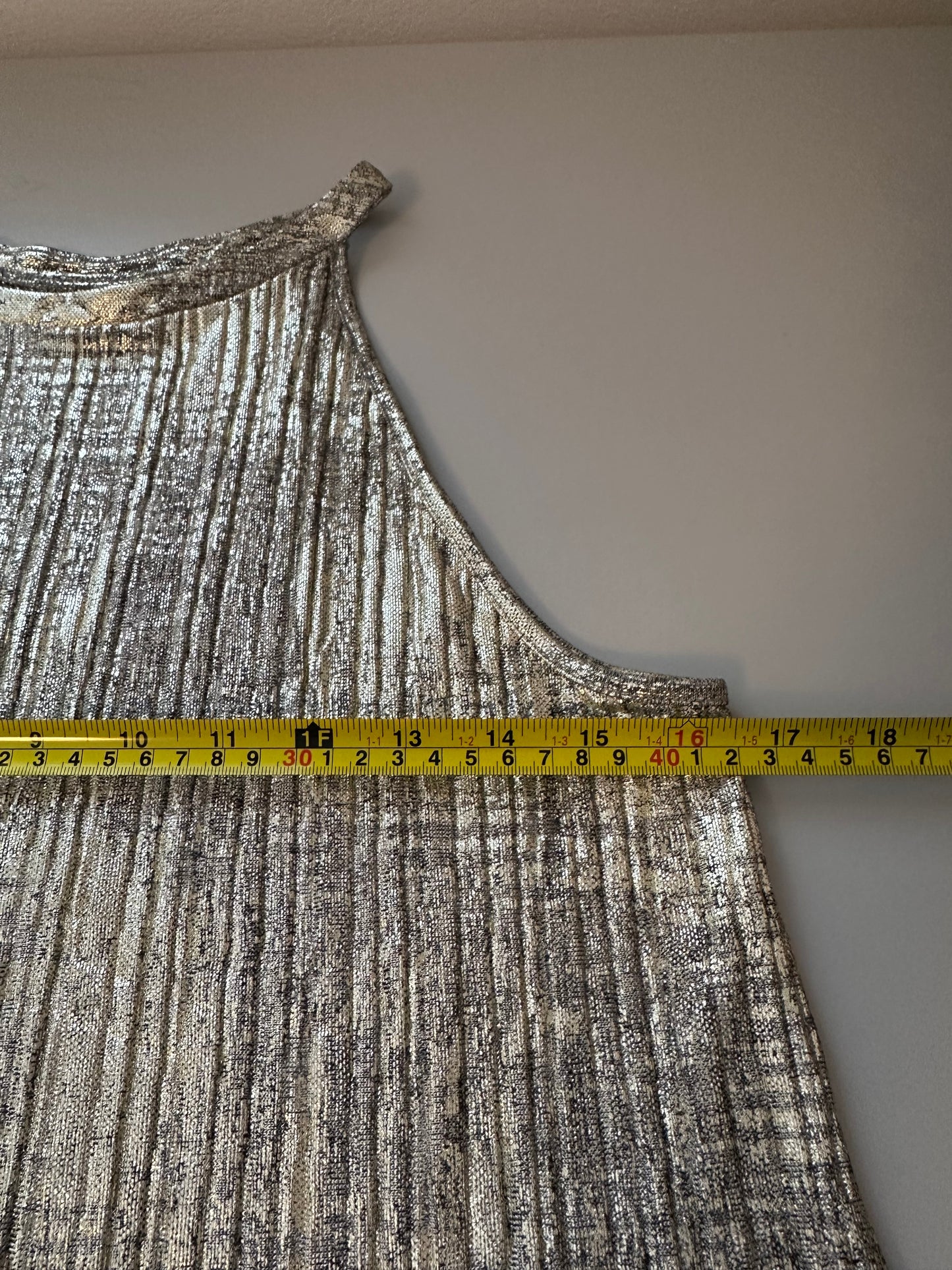 Anthropologie Moulinette Soeurs Shine On Metallic Gold High Neck Tank | Size Small