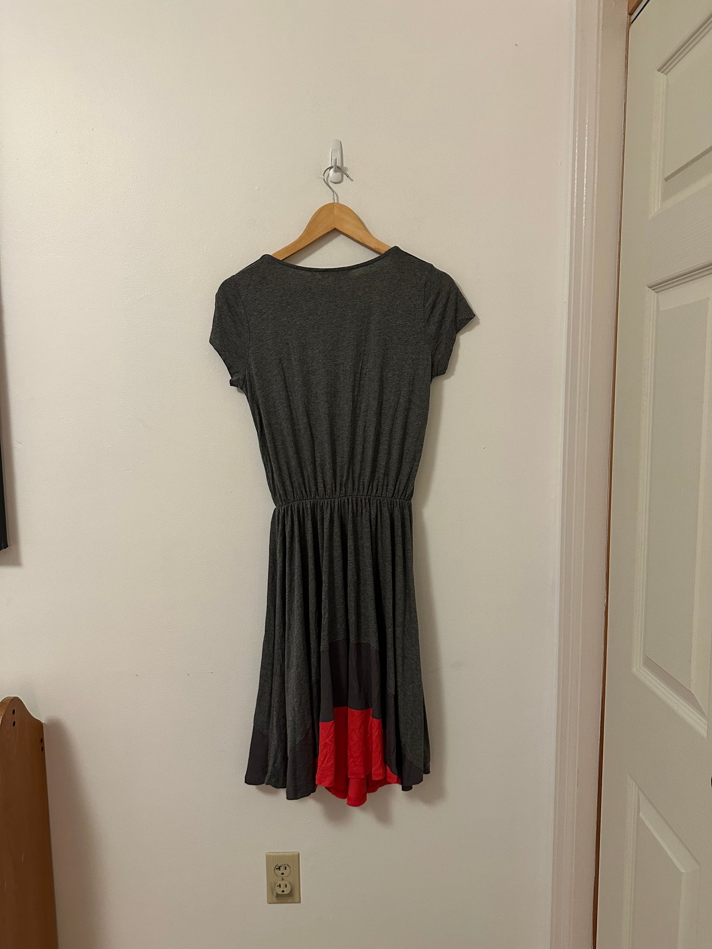 Boden Napoli Elastic Waist Dress in Gray | Size 8
