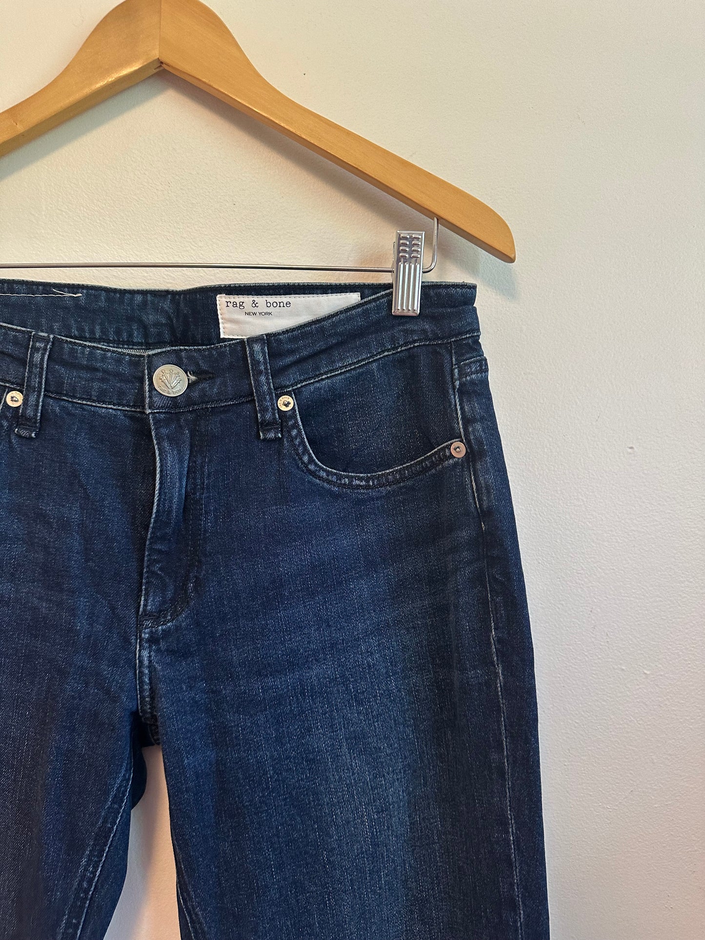 NWT Rag & Bone Dre Boyfriend Low Rise Slim Ella Dark Wash Raw Hem Jeans | Size 27