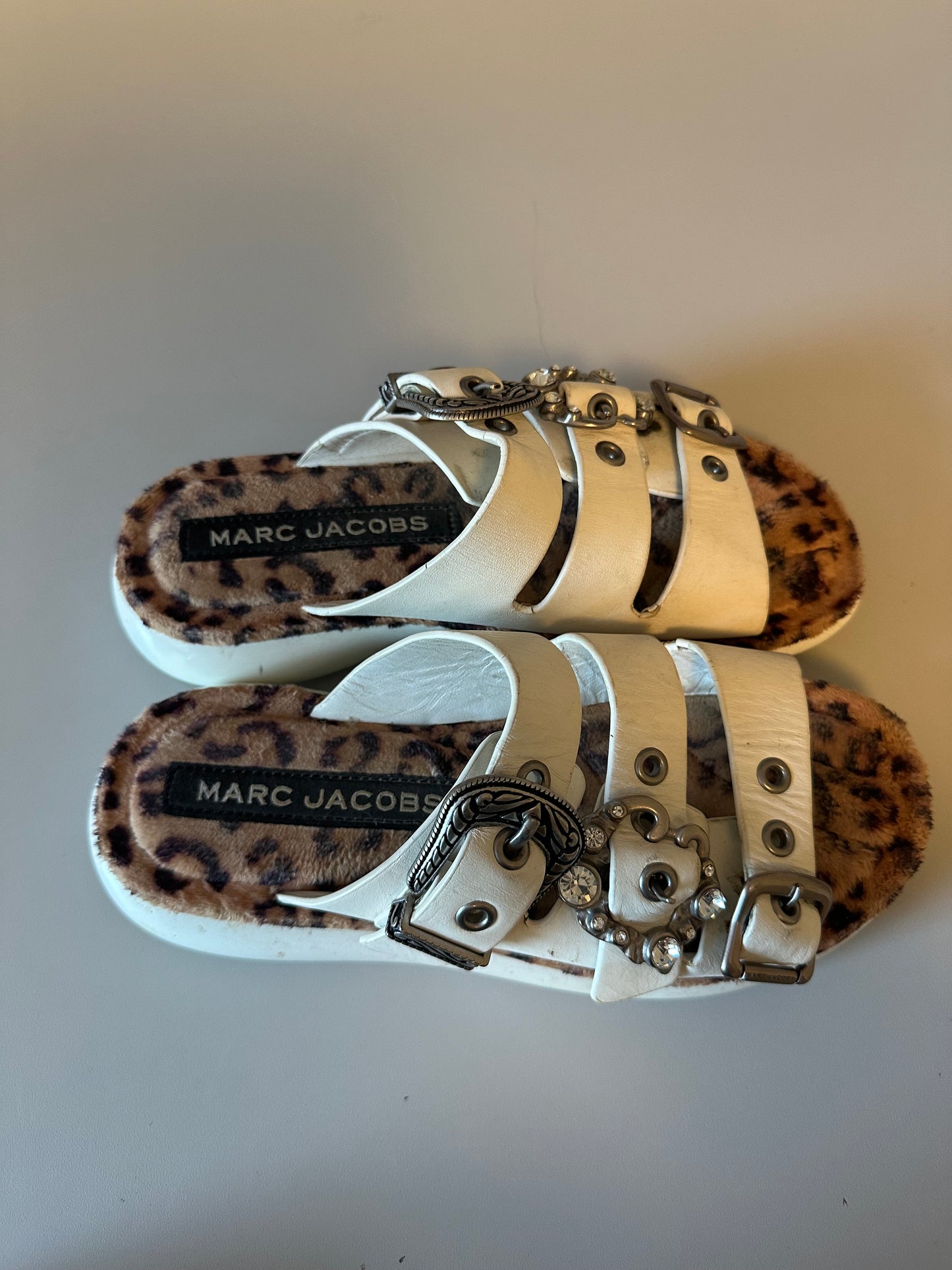 Marc Jacobs Emerson White Leather Leopard Fur Triple Buckle Platform Slides | Size 39