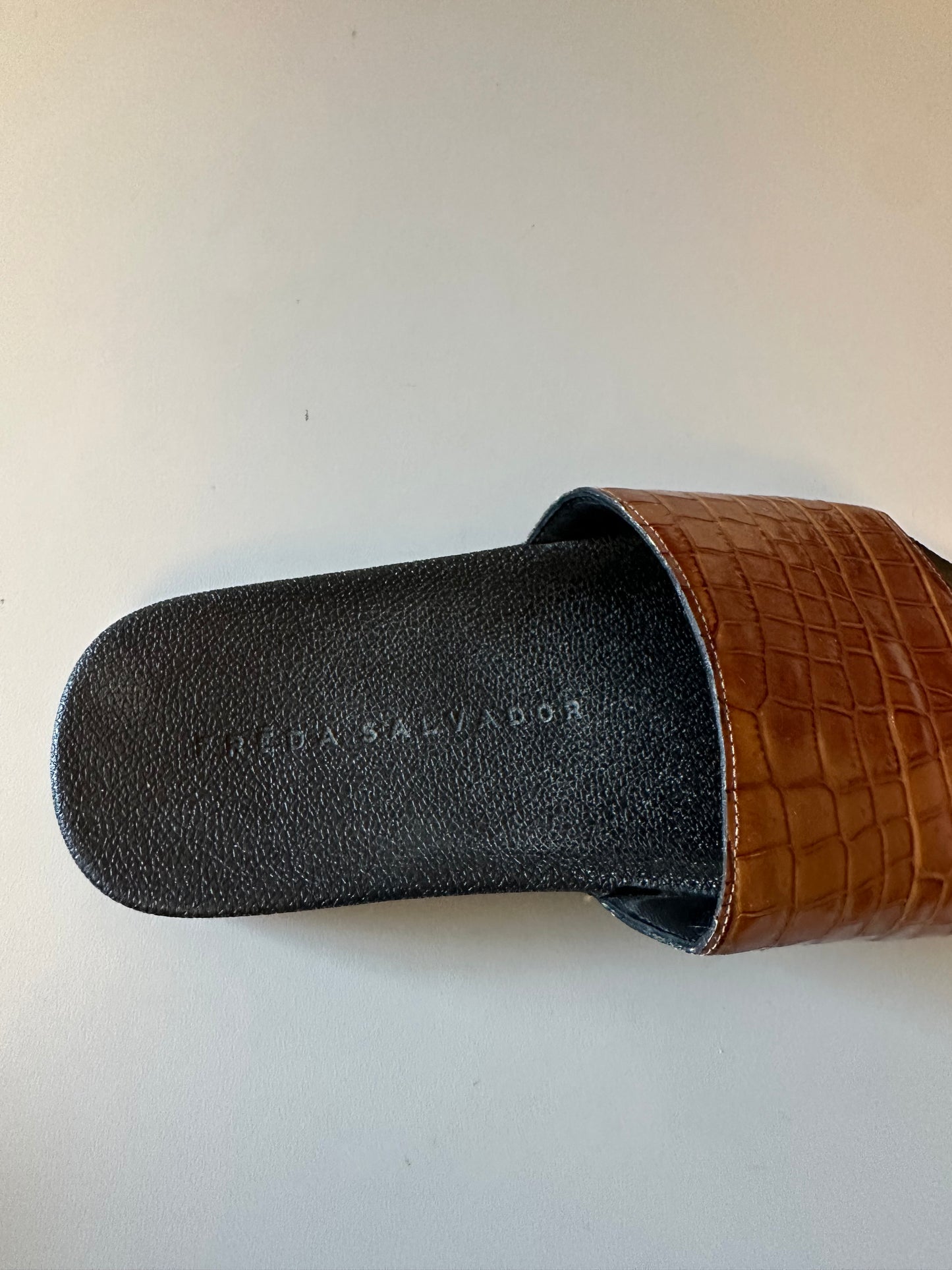 Freda Salvador Lea Cognac Brown Croc Embossed Leather Slide Sandals | Size 9
