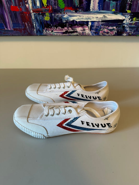 New Feiyue x Peppy Fe Lo Classic White Glitter Chevron Star Canvas Sneakers | Size 9