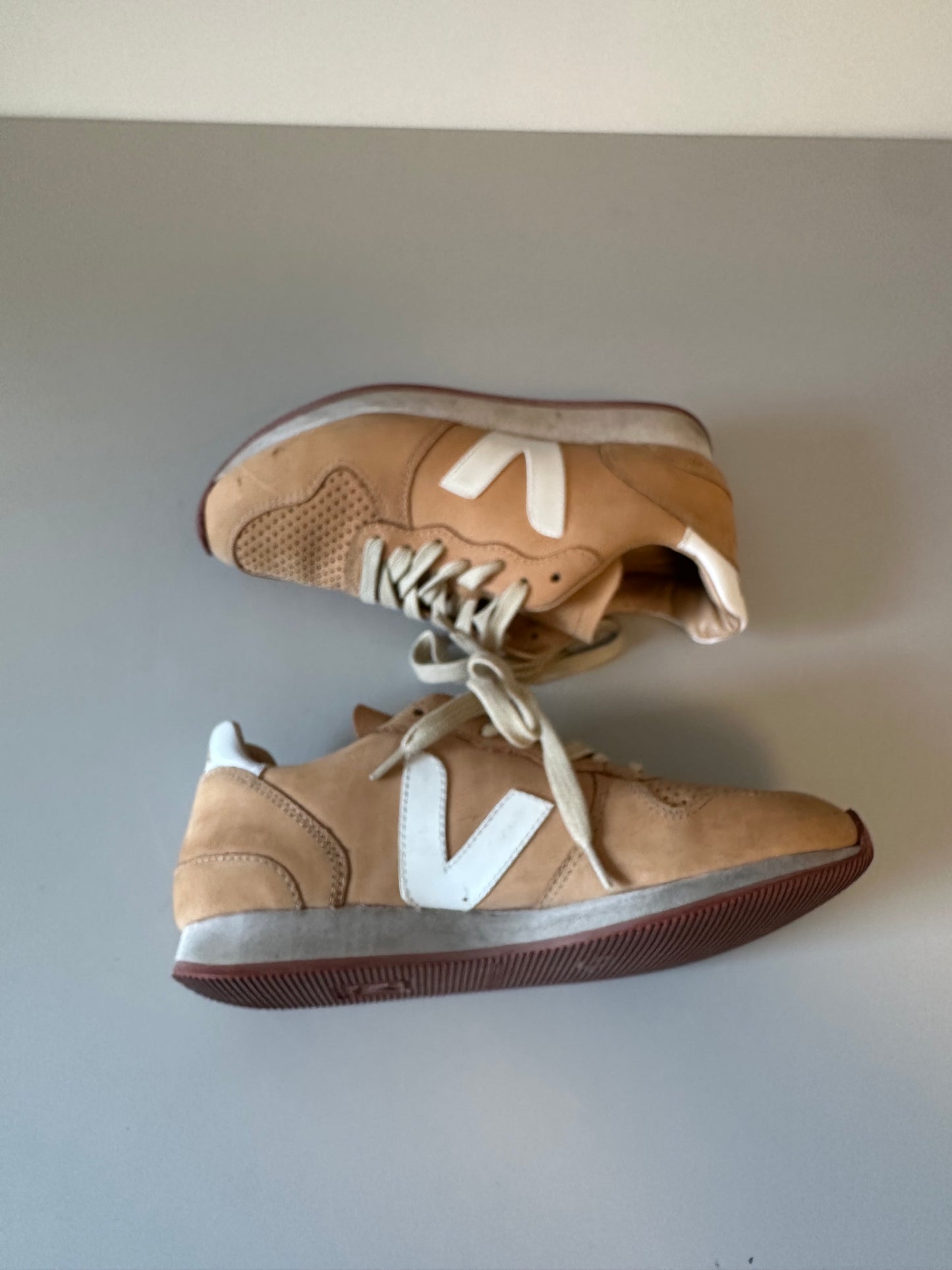 Veja V-10 Suede Sneakers in Camel | Size 6