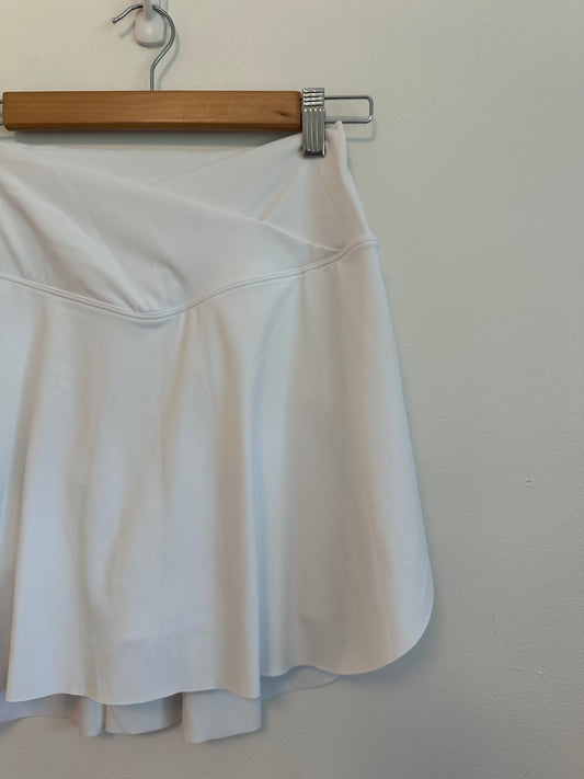 Halara White Crossover V-Waist Athletic Tennis Skort