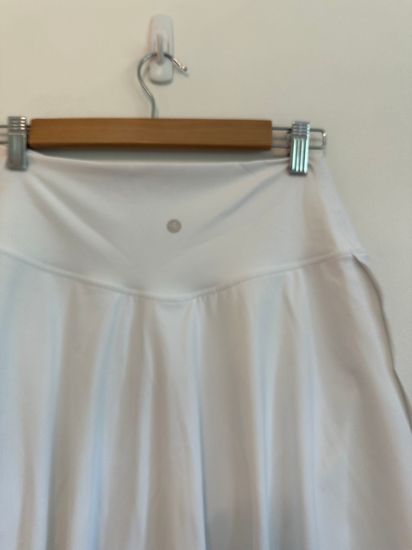 Halara White Crossover V-Waist Athletic Tennis Skort