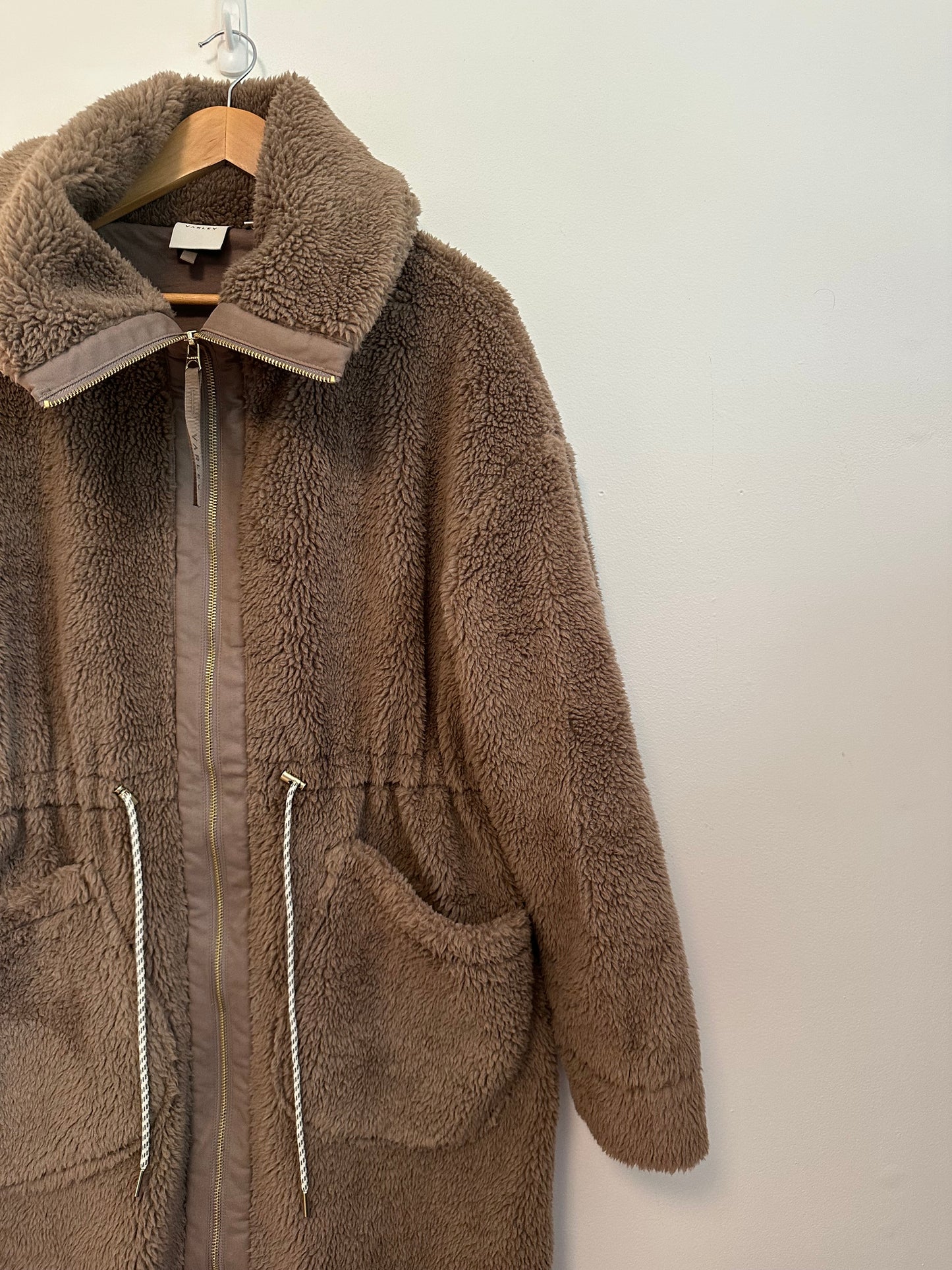 Varley Logan Sherpa Long Line Coat in Ash Taupe Brown | Size Large