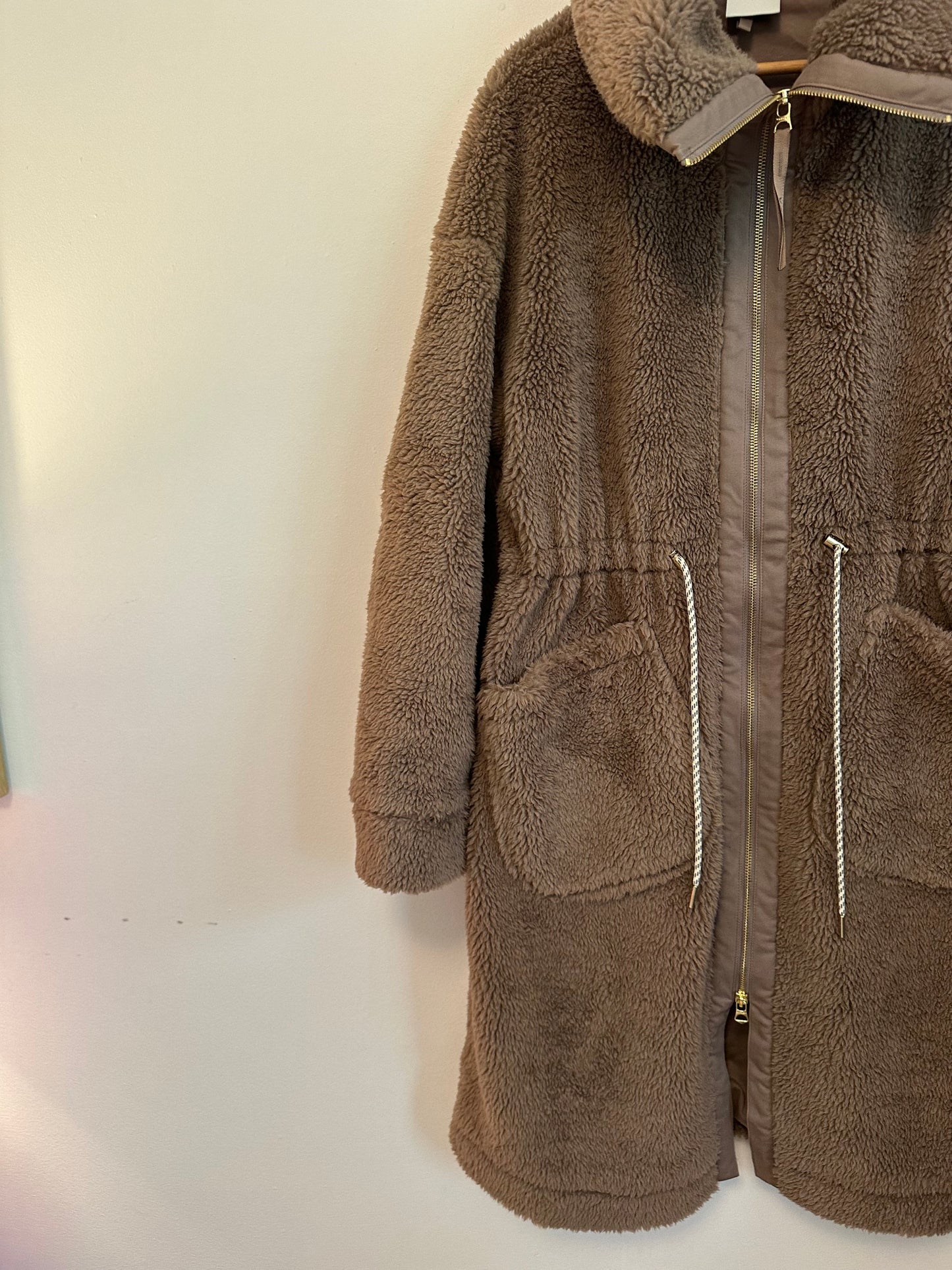 Varley Logan Sherpa Long Line Coat in Ash Taupe Brown | Size Large