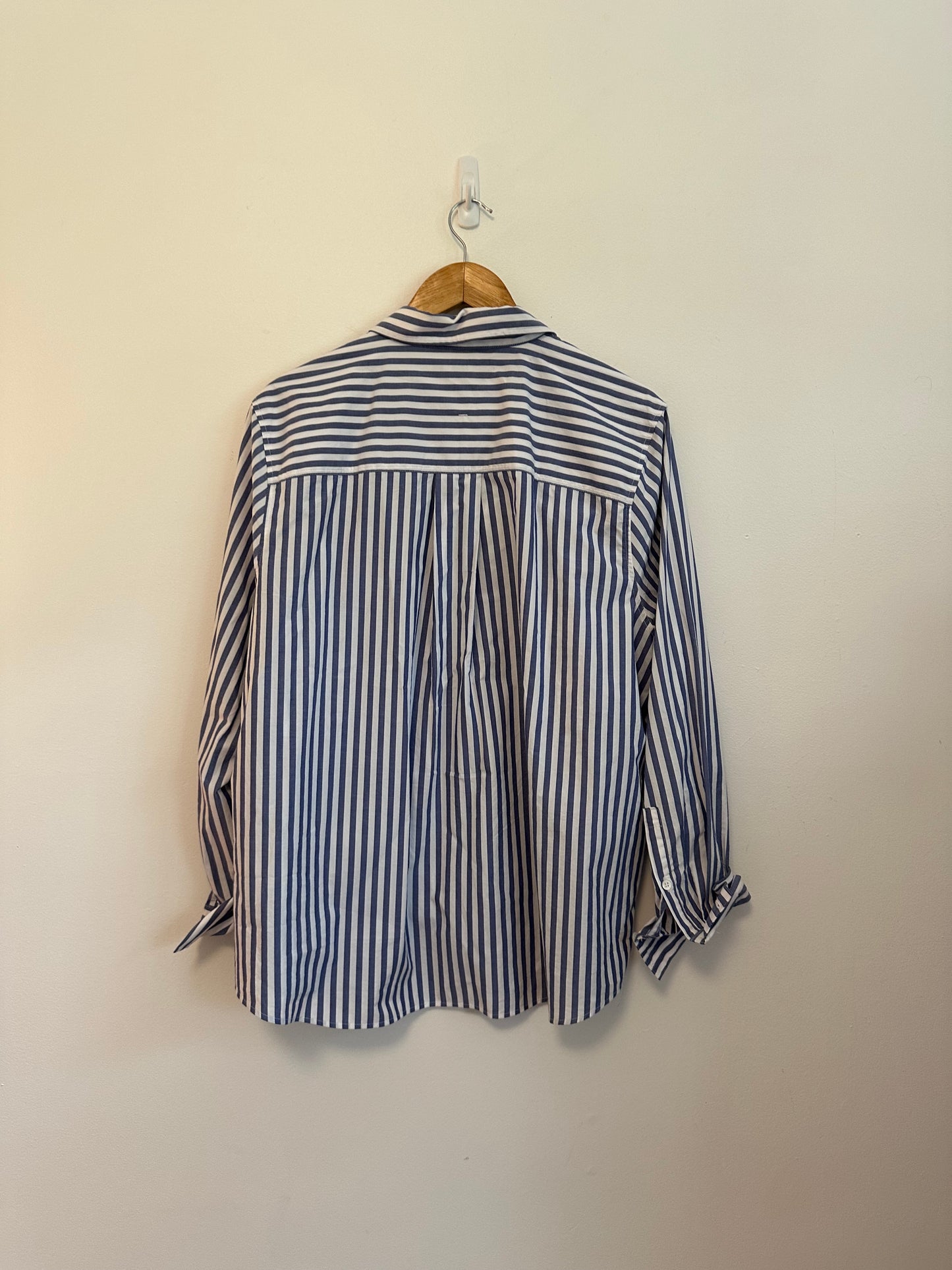 Banana Republic Blue and White Striped Cotton Button Down Shirt | Size XL