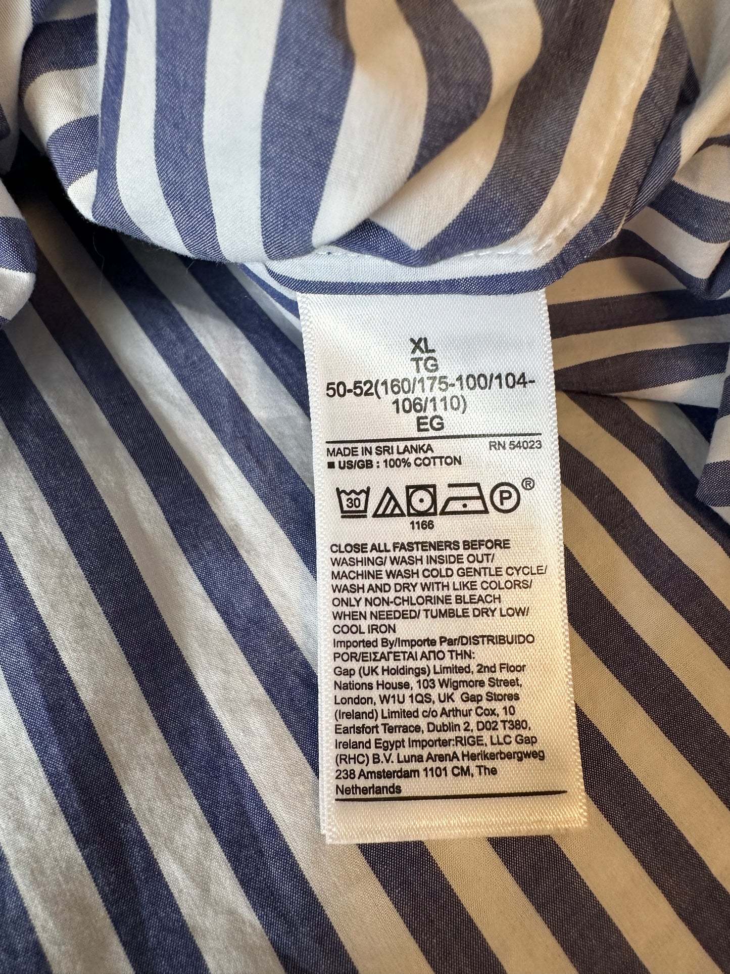 Banana Republic Blue and White Striped Cotton Button Down Shirt | Size XL