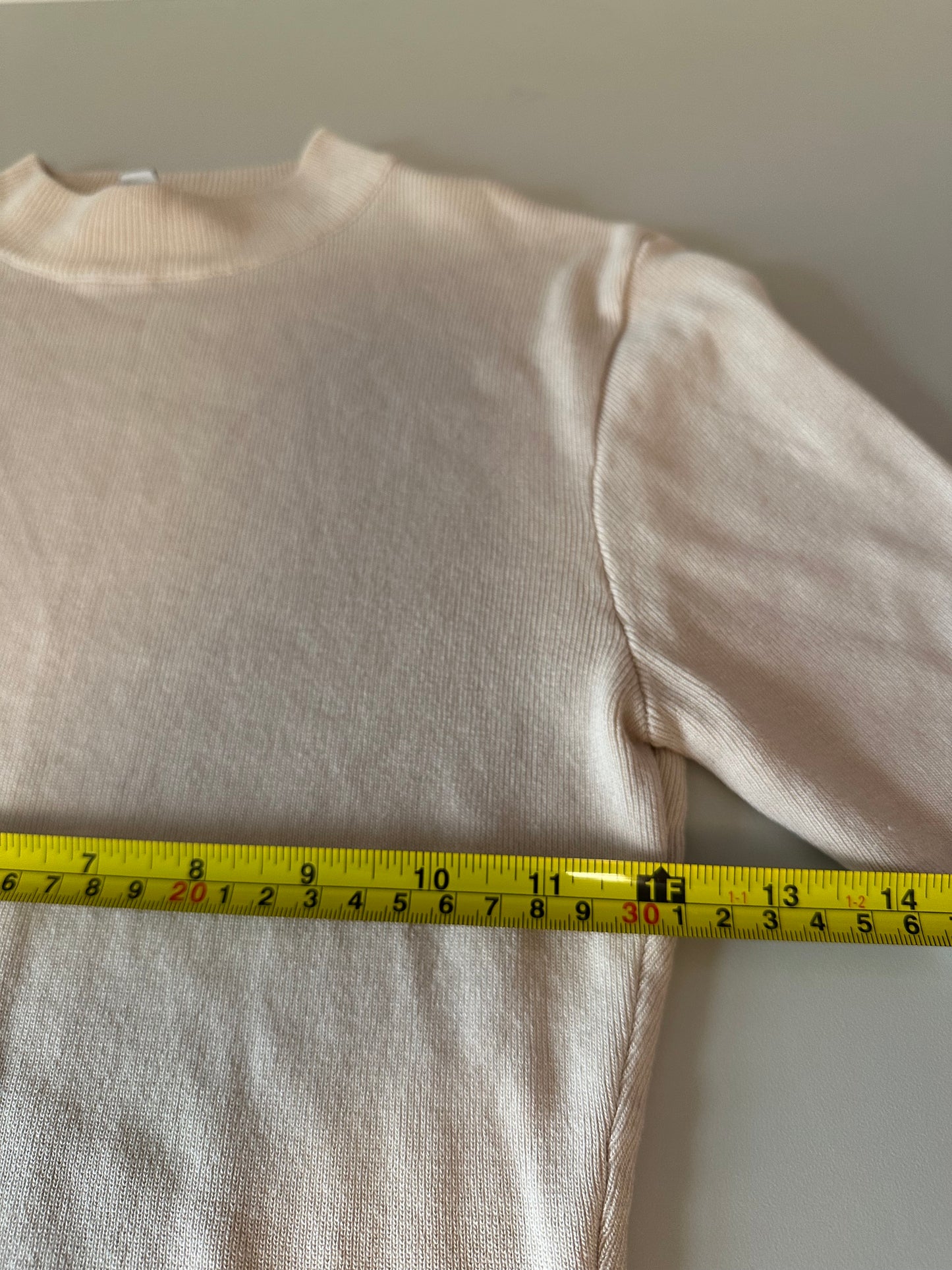 Baltic Born Beige Mock Neck Ribbed Knit Short Sleeve Top | Size Large