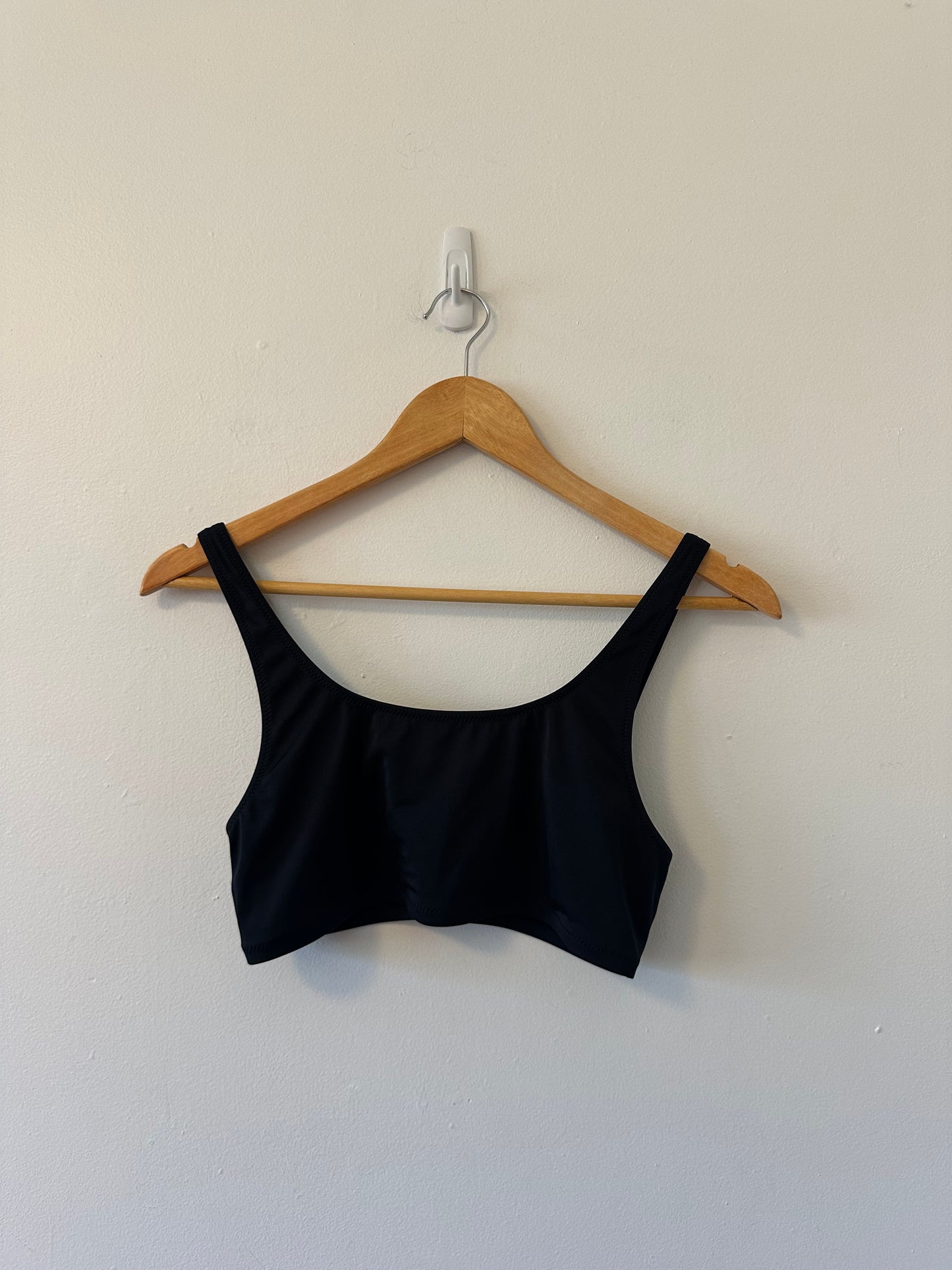Lively Swim Black Bralette Bikini Top | Size Medium