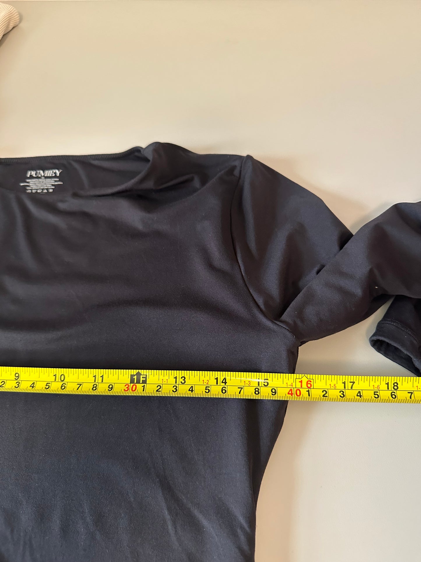 PUMIEEY Black Long Sleeve Crew Neck Bodysuit | Size XL