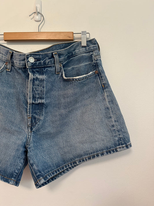Agolde Parker Long High Rise Denim Shorts in Medium Wash Blue | Size 31
