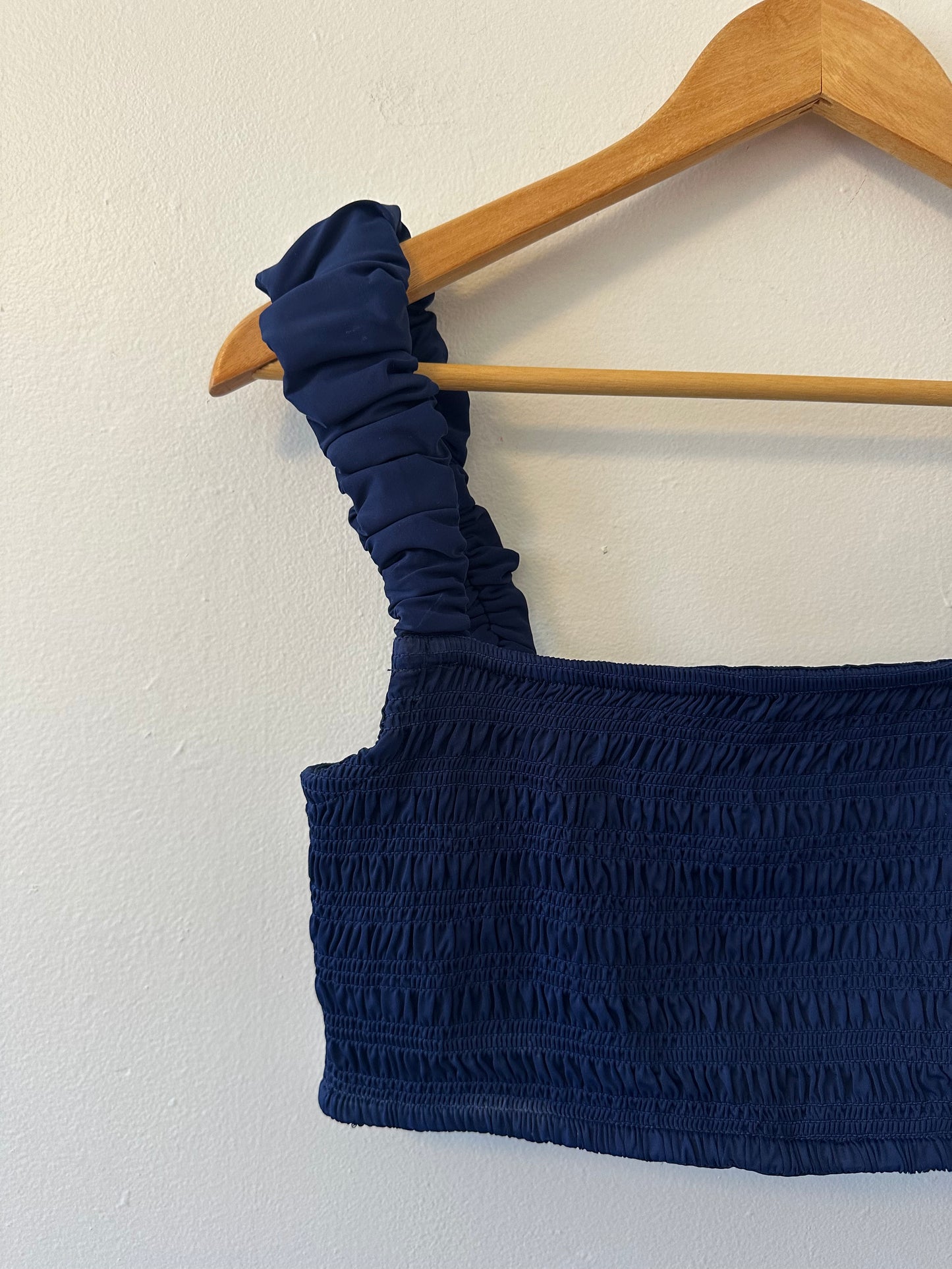 Sea Shyla Solid Smocked Bikini Top in Navy Blue | Size Large
