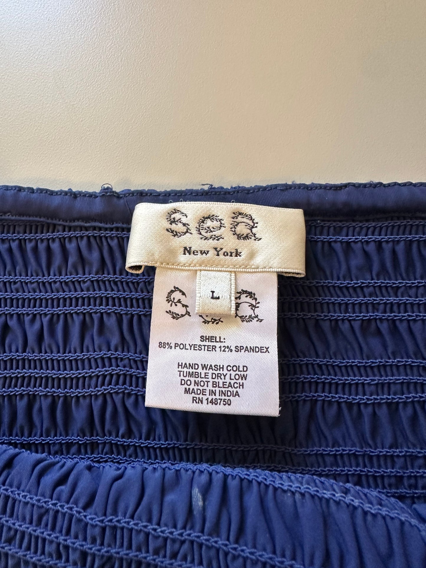 Sea Shyla Solid Smocked Bikini Top in Navy Blue | Size Large