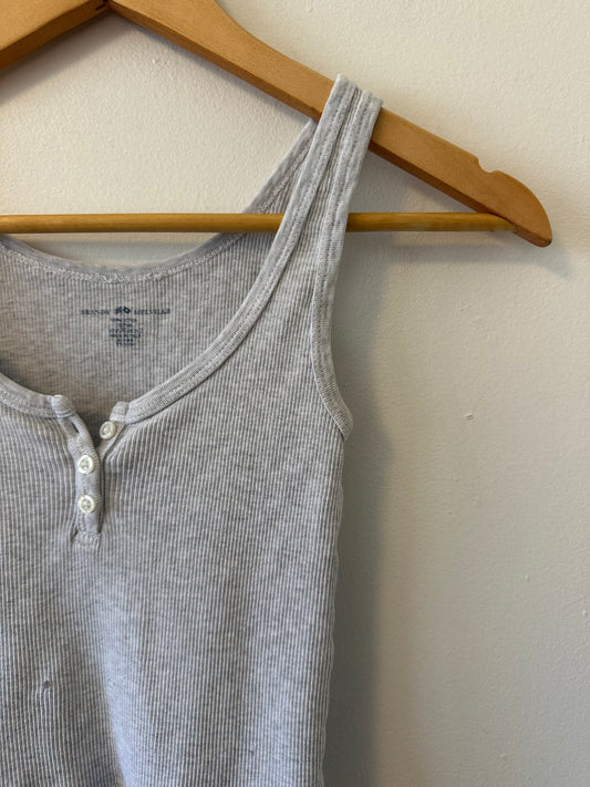 Brandy Melville Cropped Ribbed Gray Sleeveless Henley