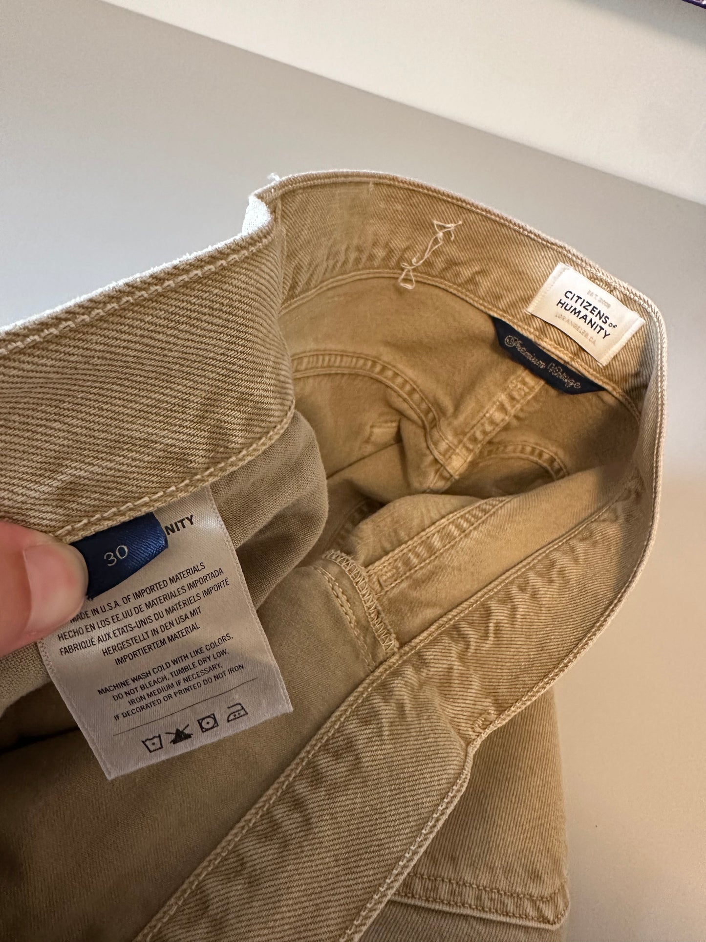Citizens of Humanity Premium Vintage Tan Khaki Straight Leg Jeans | Size 30