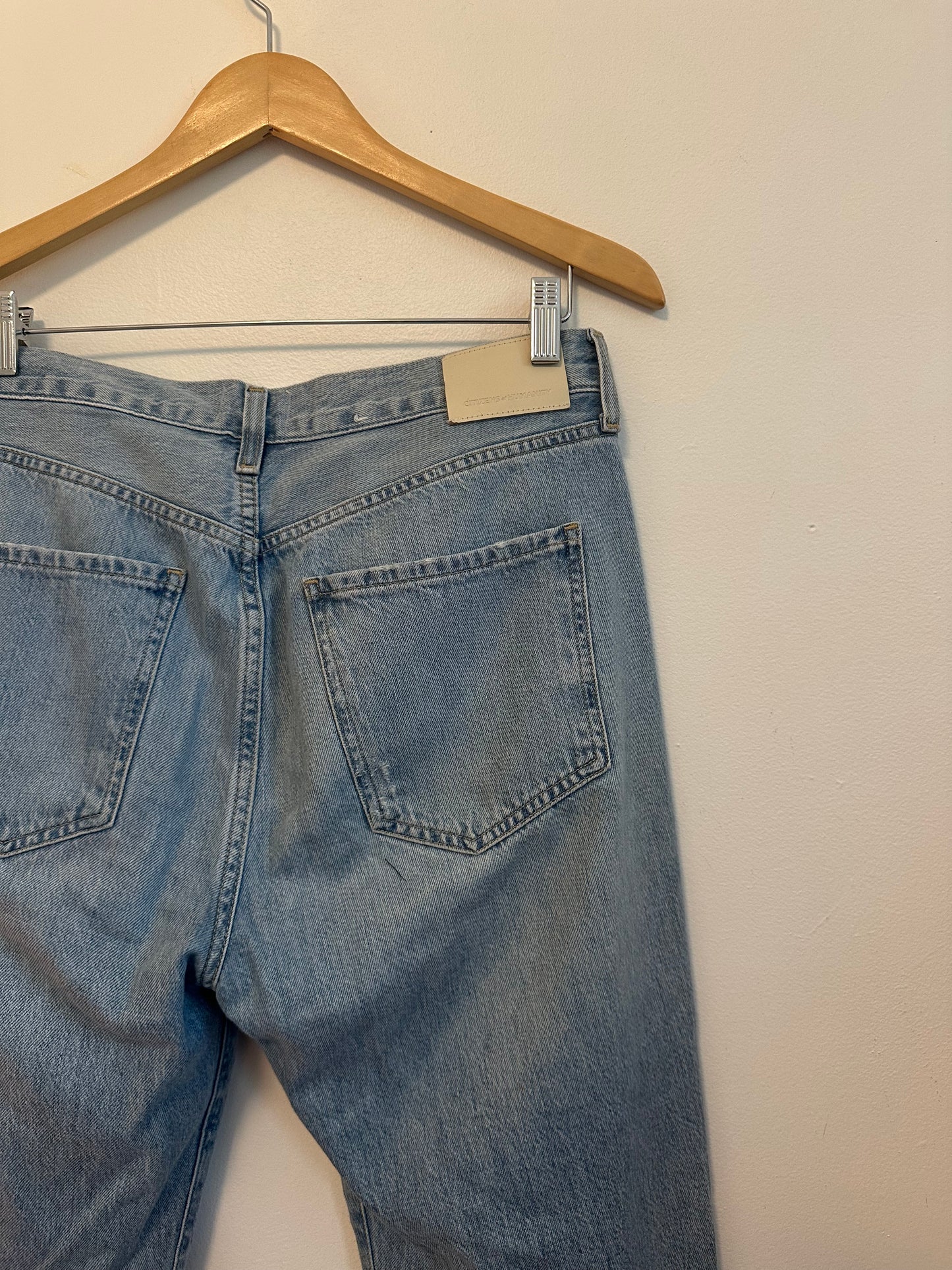 Citizens of Humanity Emery Crop Jeans in Light Indigo Wash | Size 28