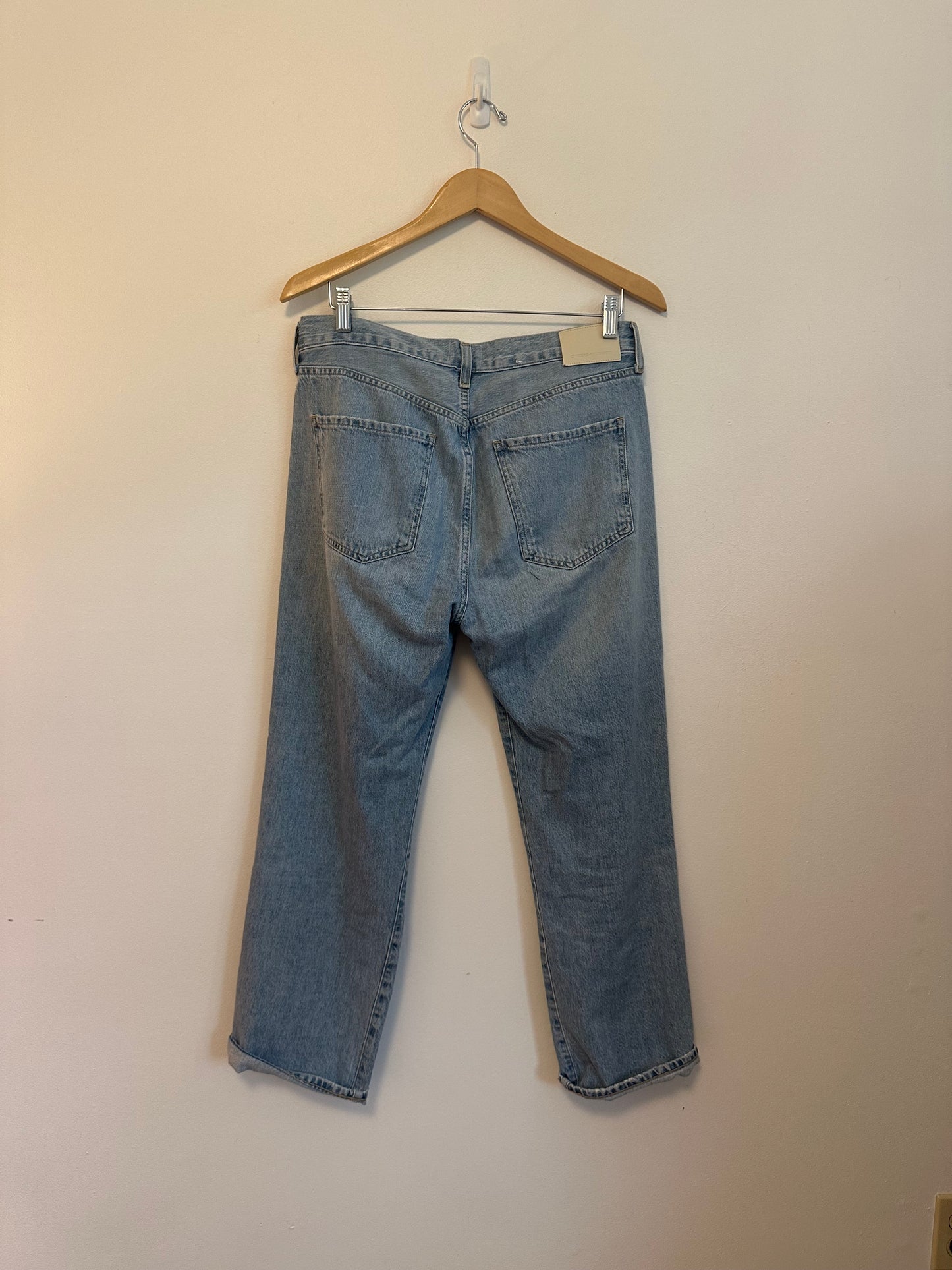 Citizens of Humanity Emery Crop Jeans in Light Indigo Wash | Size 28