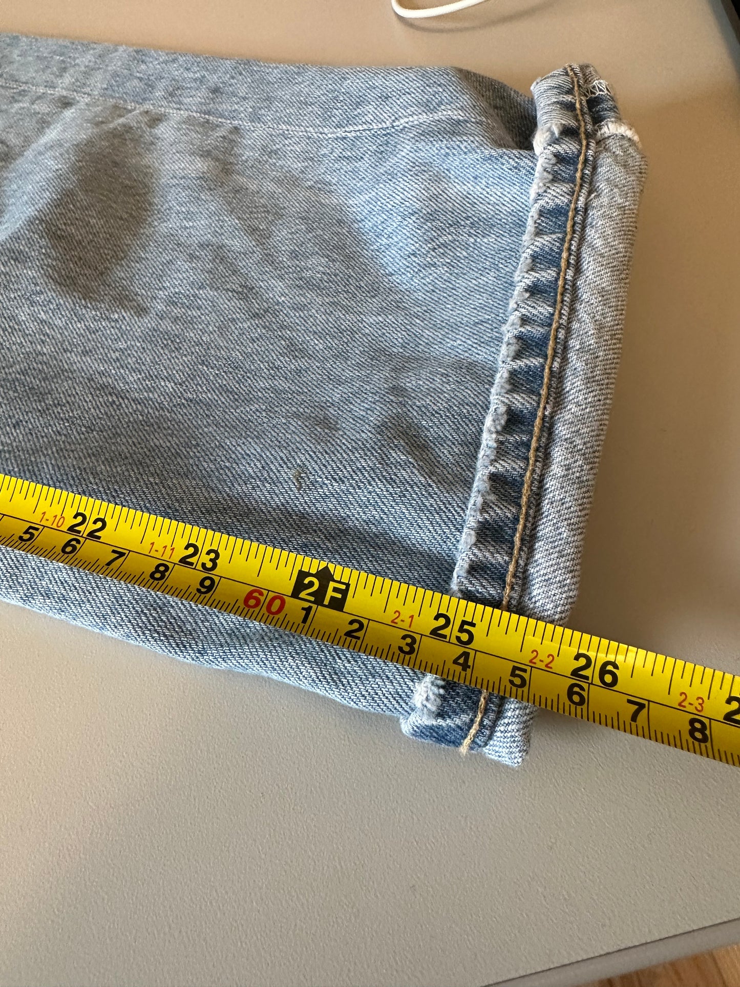 Citizens of Humanity Emery Crop Jeans in Light Indigo Wash | Size 28