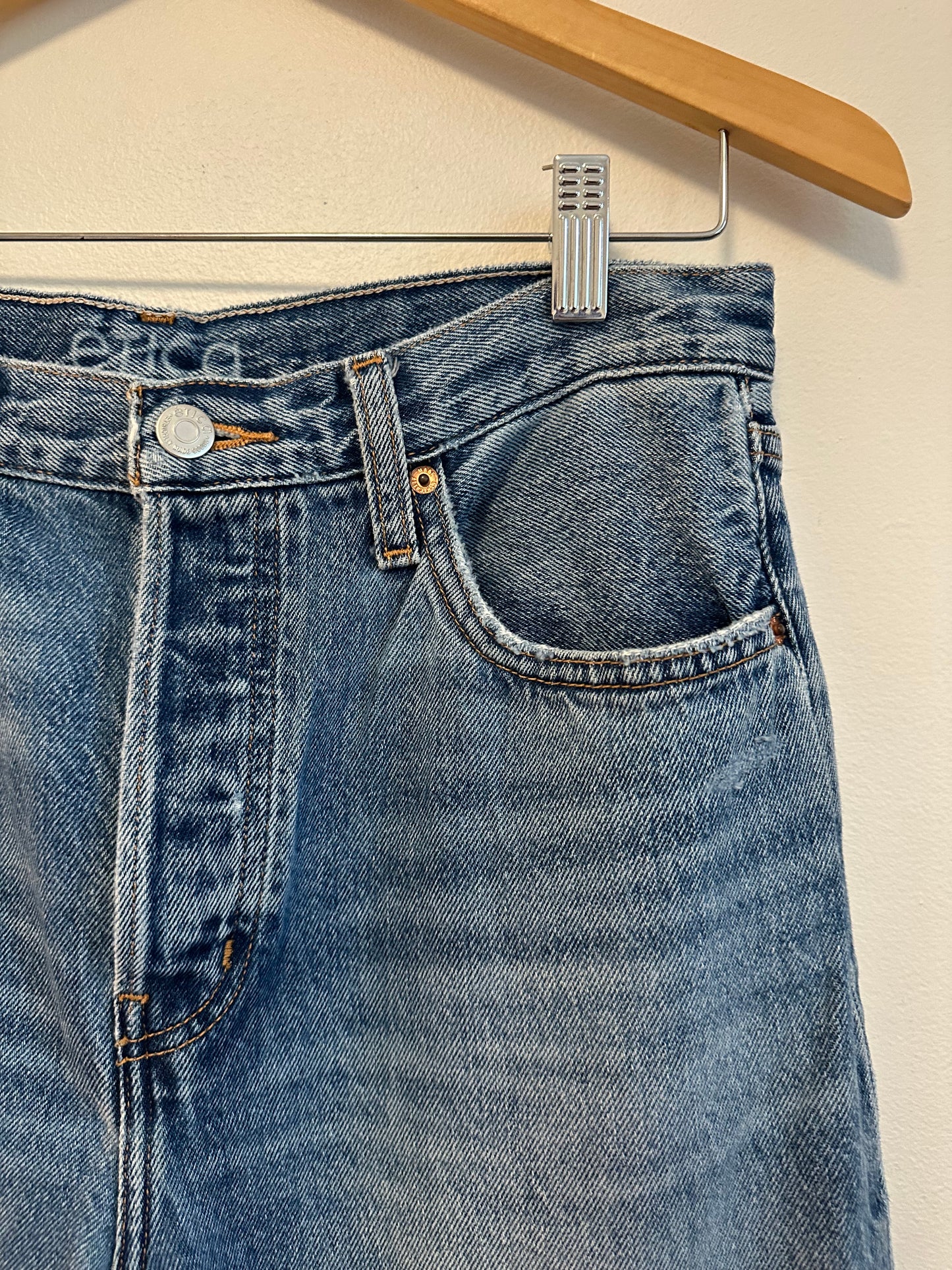 Etica High Rise Straight Leg Jeans Medium Wash Raw Hem Jeans | Size 28