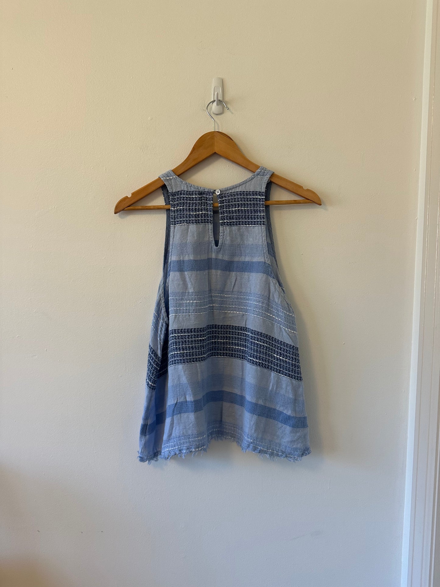 Bella Dahl Linen Blend Blue Textured Tank Top | Size Medium