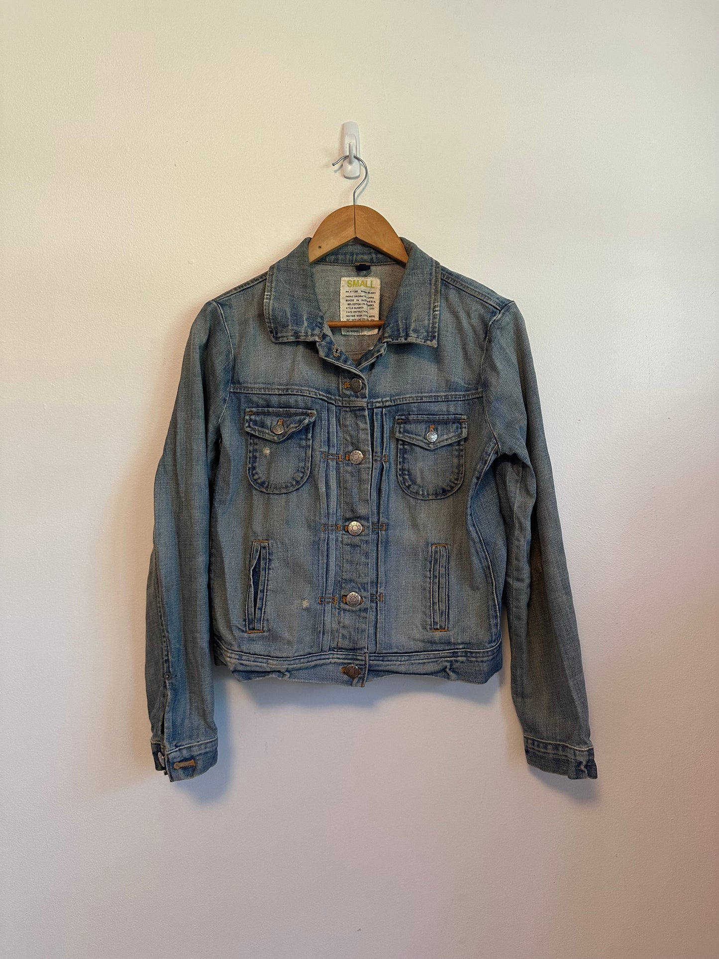 J. Crew Denim Trucker Jacket Medium Wash in Stretch Cotton | Size Small