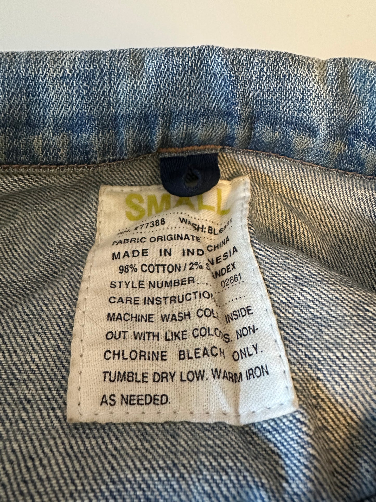 J. Crew Denim Trucker Jacket Medium Wash in Stretch Cotton | Size Small