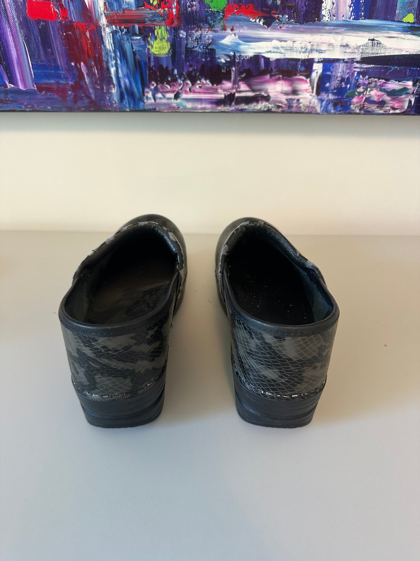 Dansko Professional Grey and Black Snakeskin Leather Clogs | Size 39