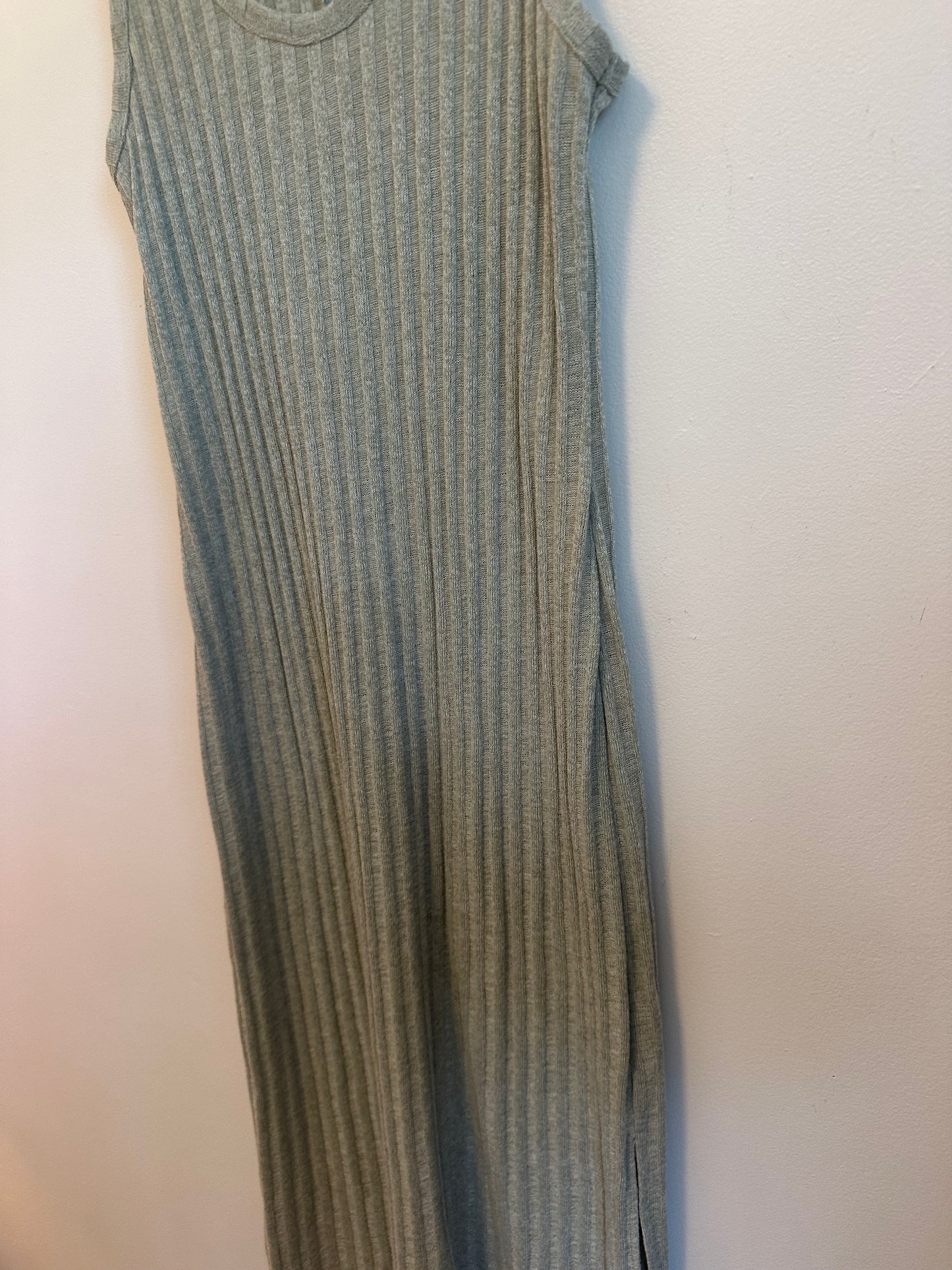 H&M Green Ribbed Knit Sleeveless Scoop Neck Tank Dress | Size Small