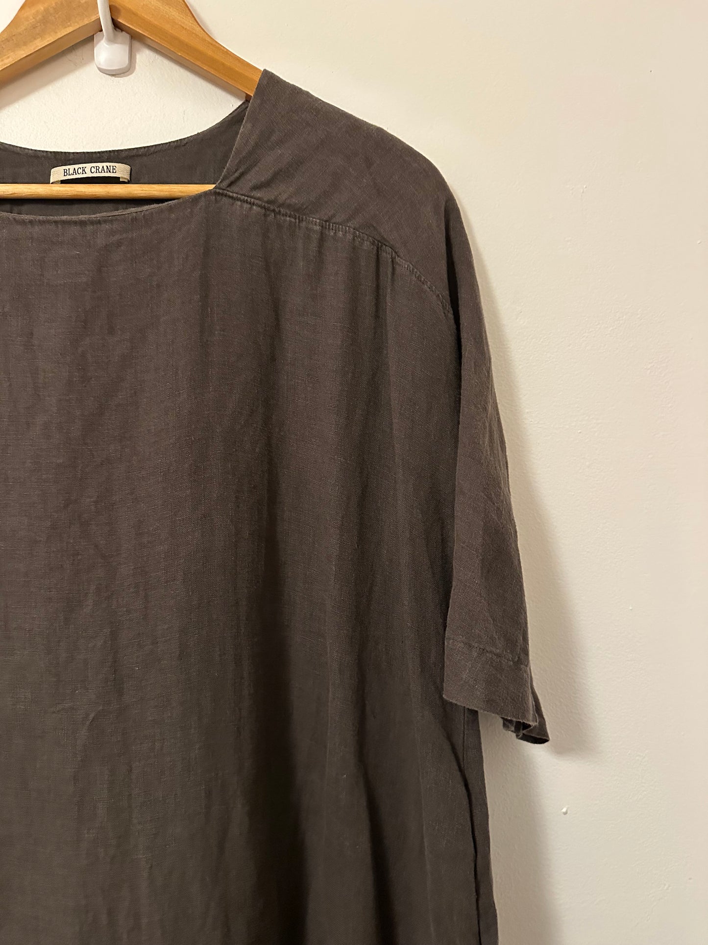 Black Crane Cocoon Short Sleeve Linen Dress in Brown | Size XS