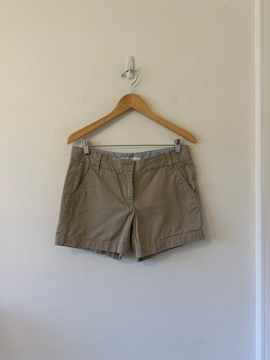 J. Crew Classic Chino Shorts in Khaki | Size 6