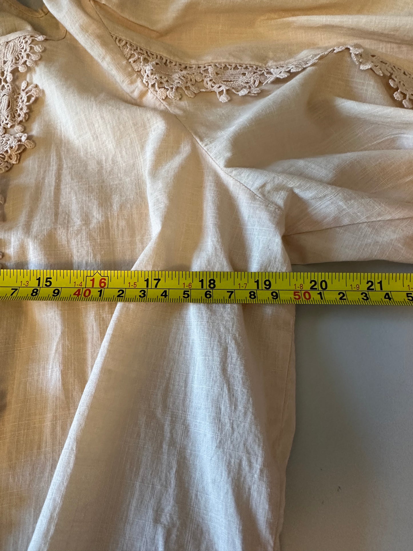 GAP Peach Cotton Pintuck Crochet Lace Boho Puff Sleeve Blouse | Size Medium
