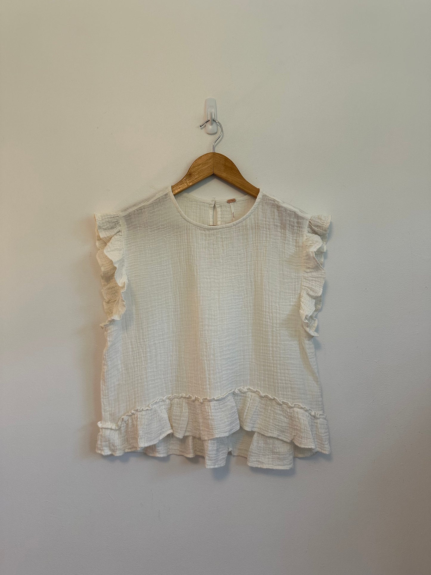 Free People White Gauze Ruffle Sleeveless Peplum Blouse | Size Small