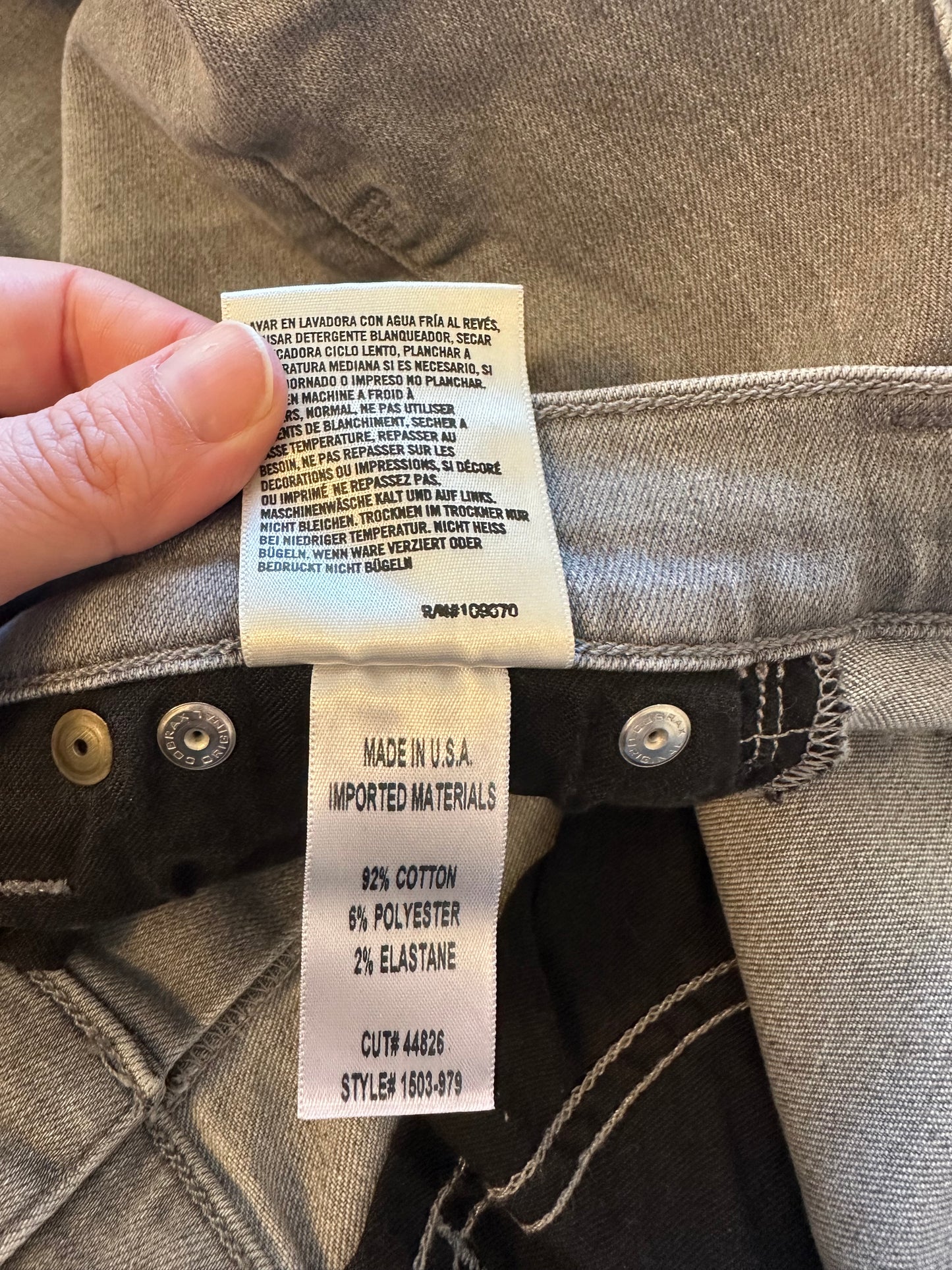 Citizens of Humanity Cropped Gray Distressed Straight Leg Jeans | Size 27