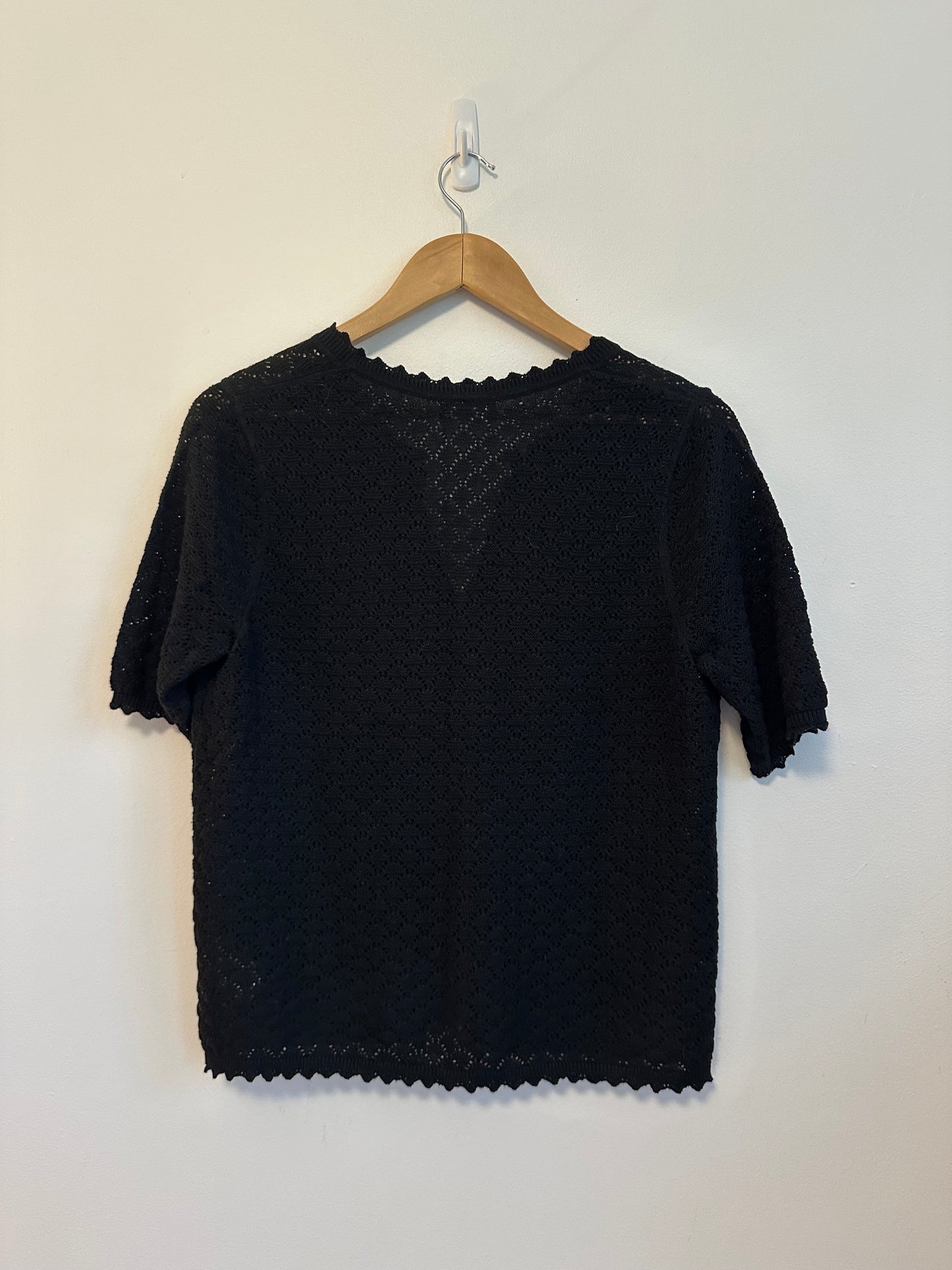 NWT Gap Black Pointelle Knit Henley Short Sleeve Linen Blend Sweater | Size Medium
