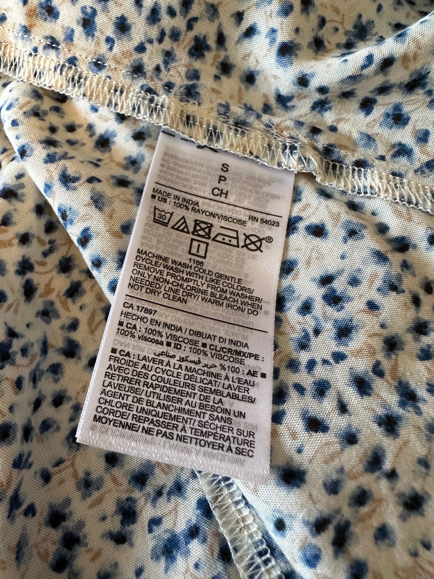 Old Navy Blue Ditsy Floral Smocked Waist Rayon Midi Skirt | Size Small