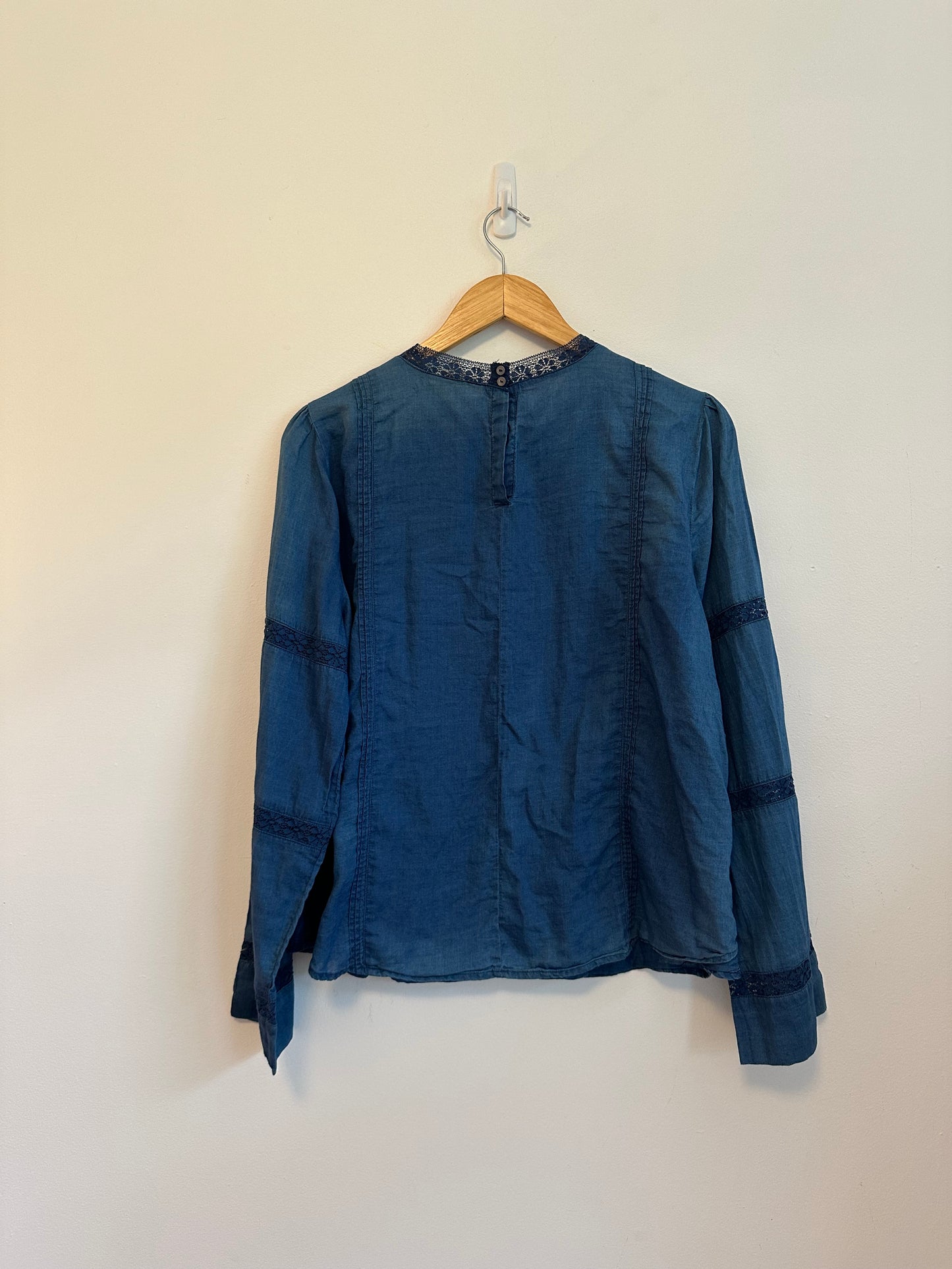 J. Crew Blue Cotton Lace Trim Pintuck Long Sleeve Blouse | Size Large