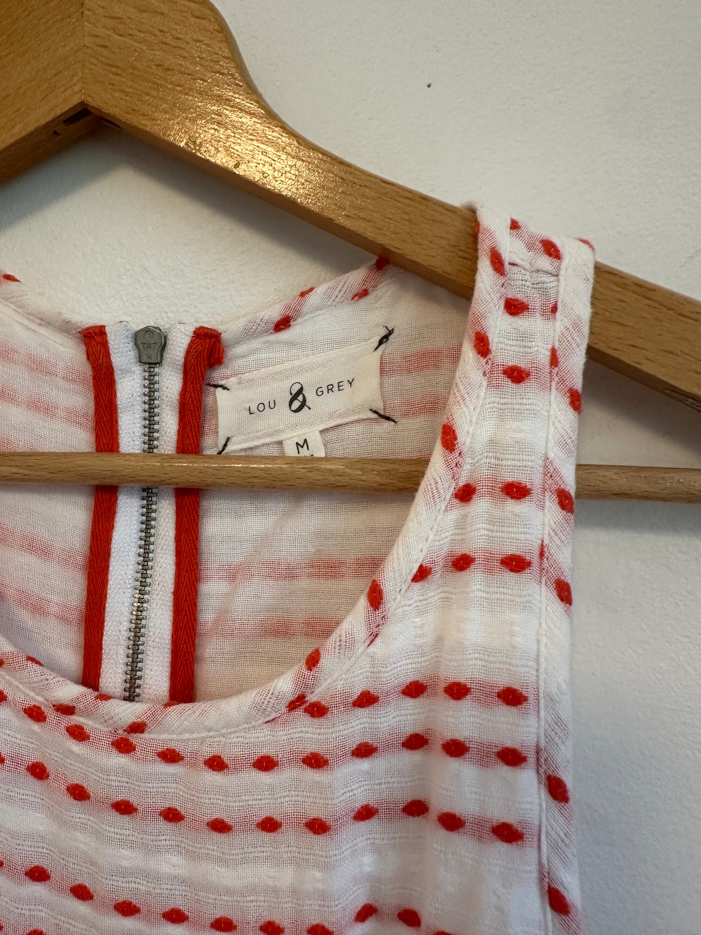 Lou & Grey Red and White Embroidered Gauze Sleeveless Shift Dress | Size Medium