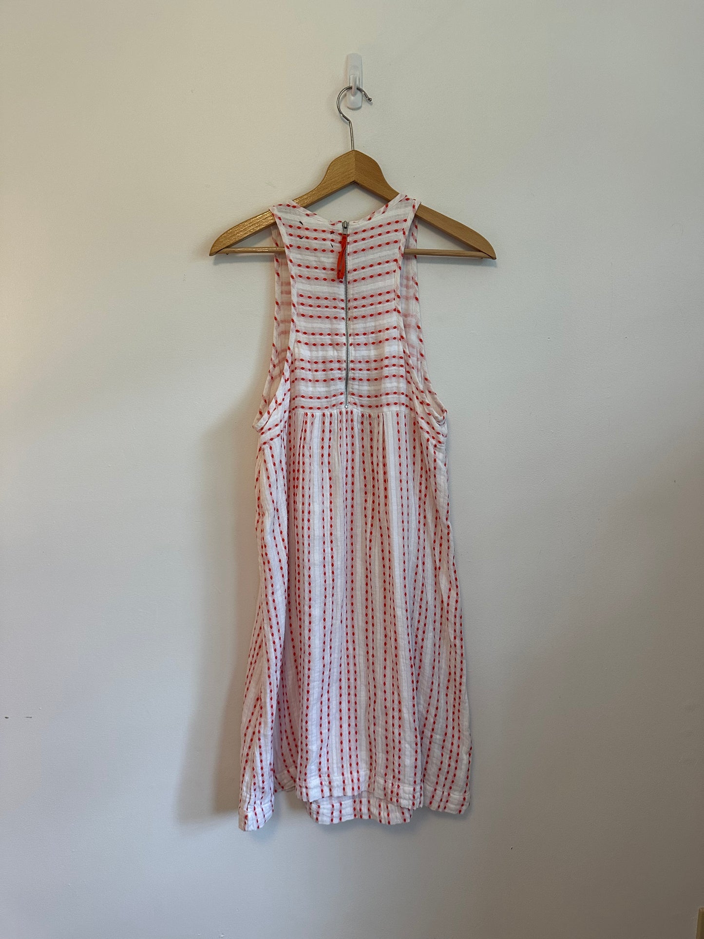 Lou & Grey Red and White Embroidered Gauze Sleeveless Shift Dress | Size Medium