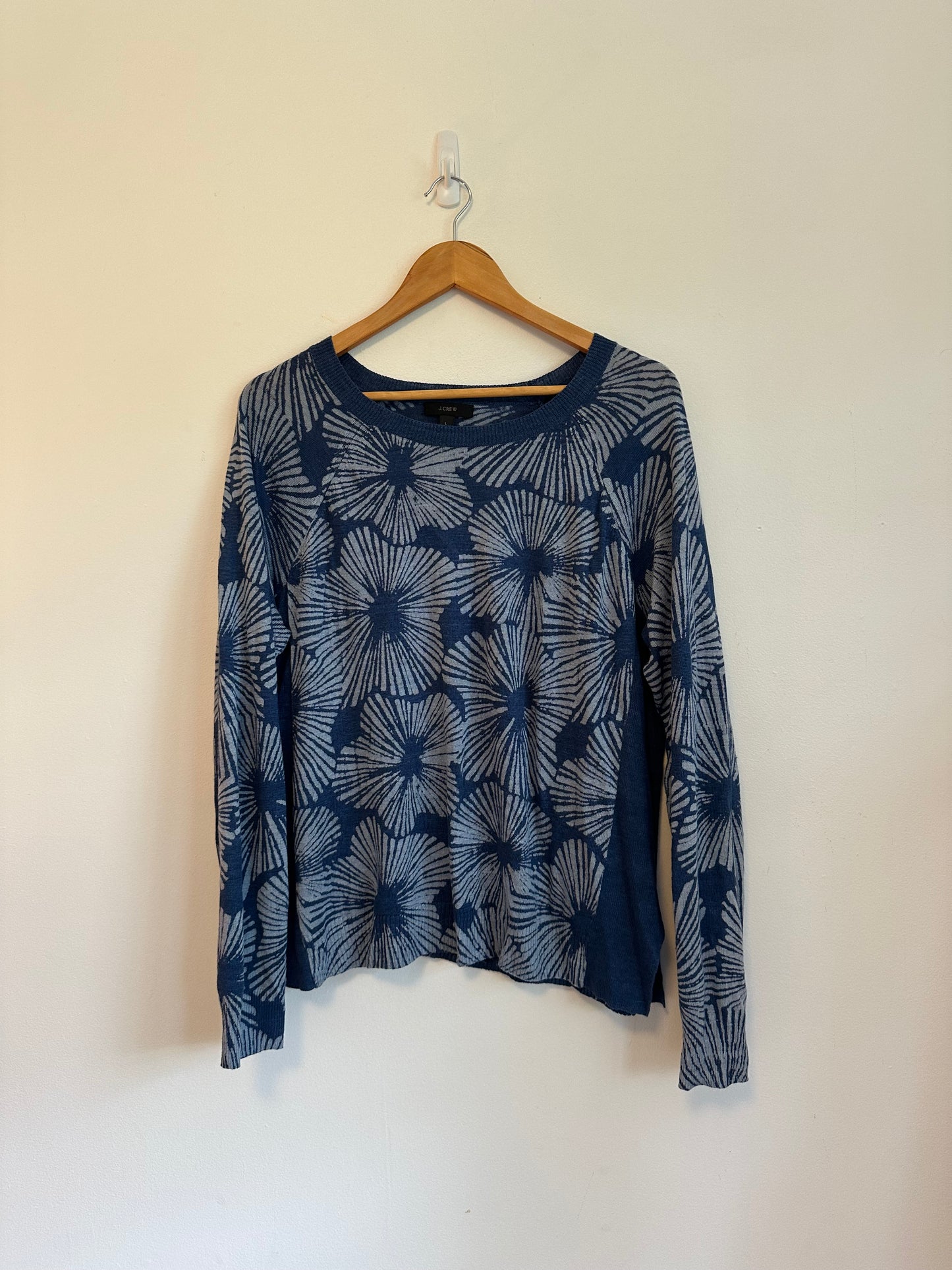 J. Crew Blue Floral Sunburst 100% Linen Raglan Knit Sweater | Size Large