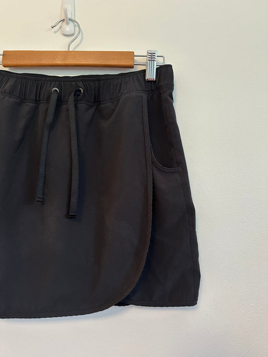Patagonia Black Active Hiking Skort with Drawstring Elastic Waist | Size Small